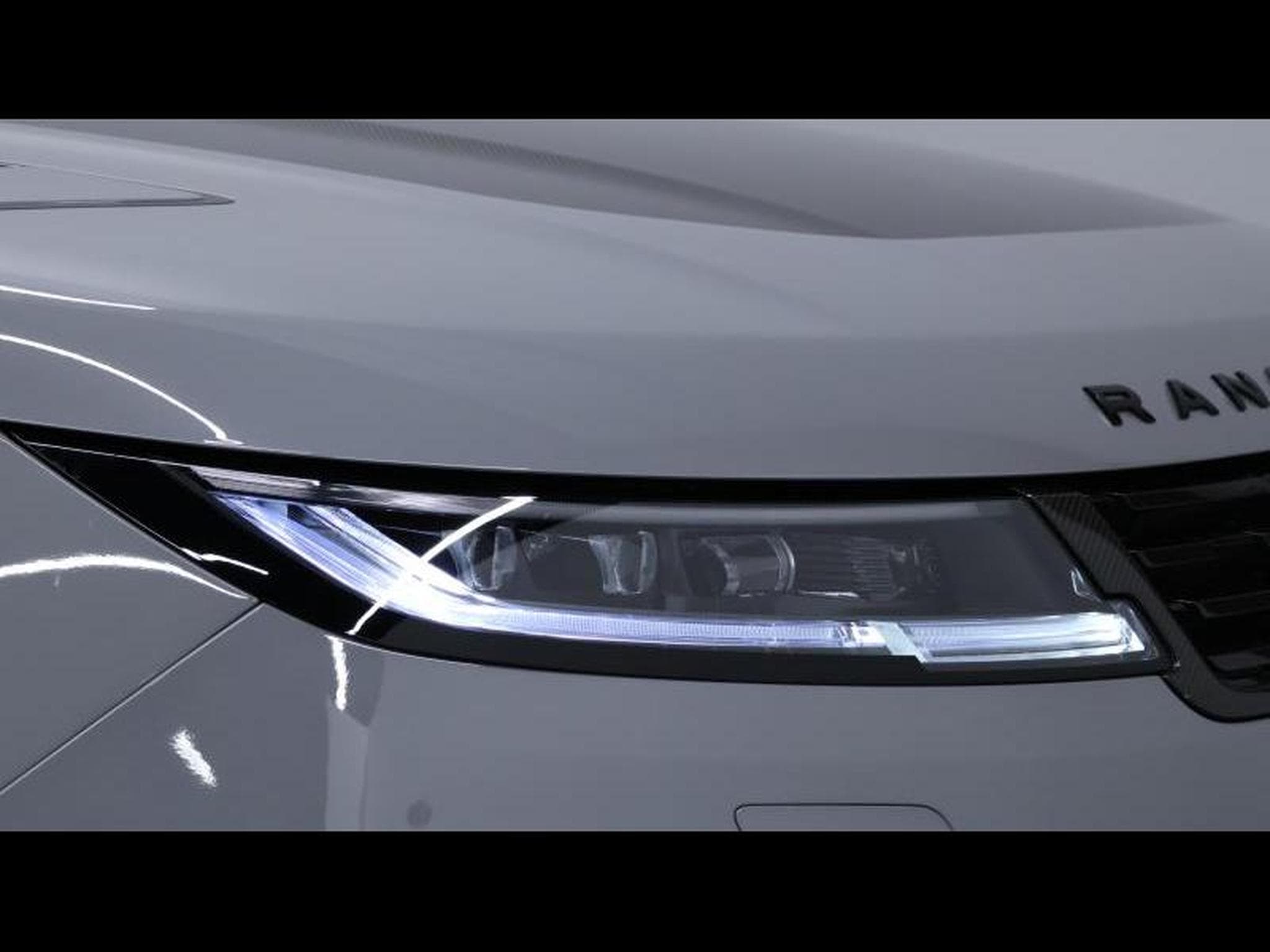 Land-Rover Range Rover Sport P635 SV Edition Two (2025) - Photo 7