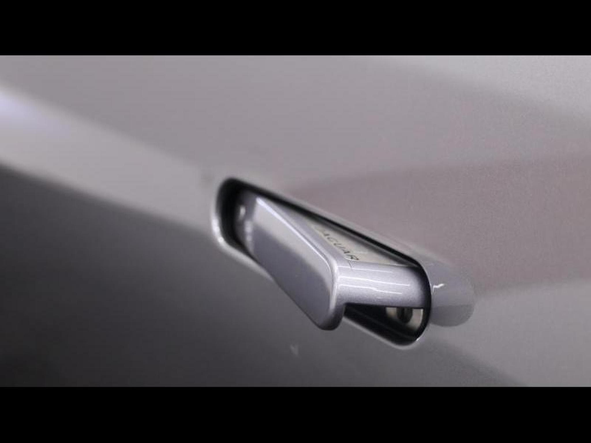 Jaguar F-Type R P575 Convertible Auto (2024) - Photo 35