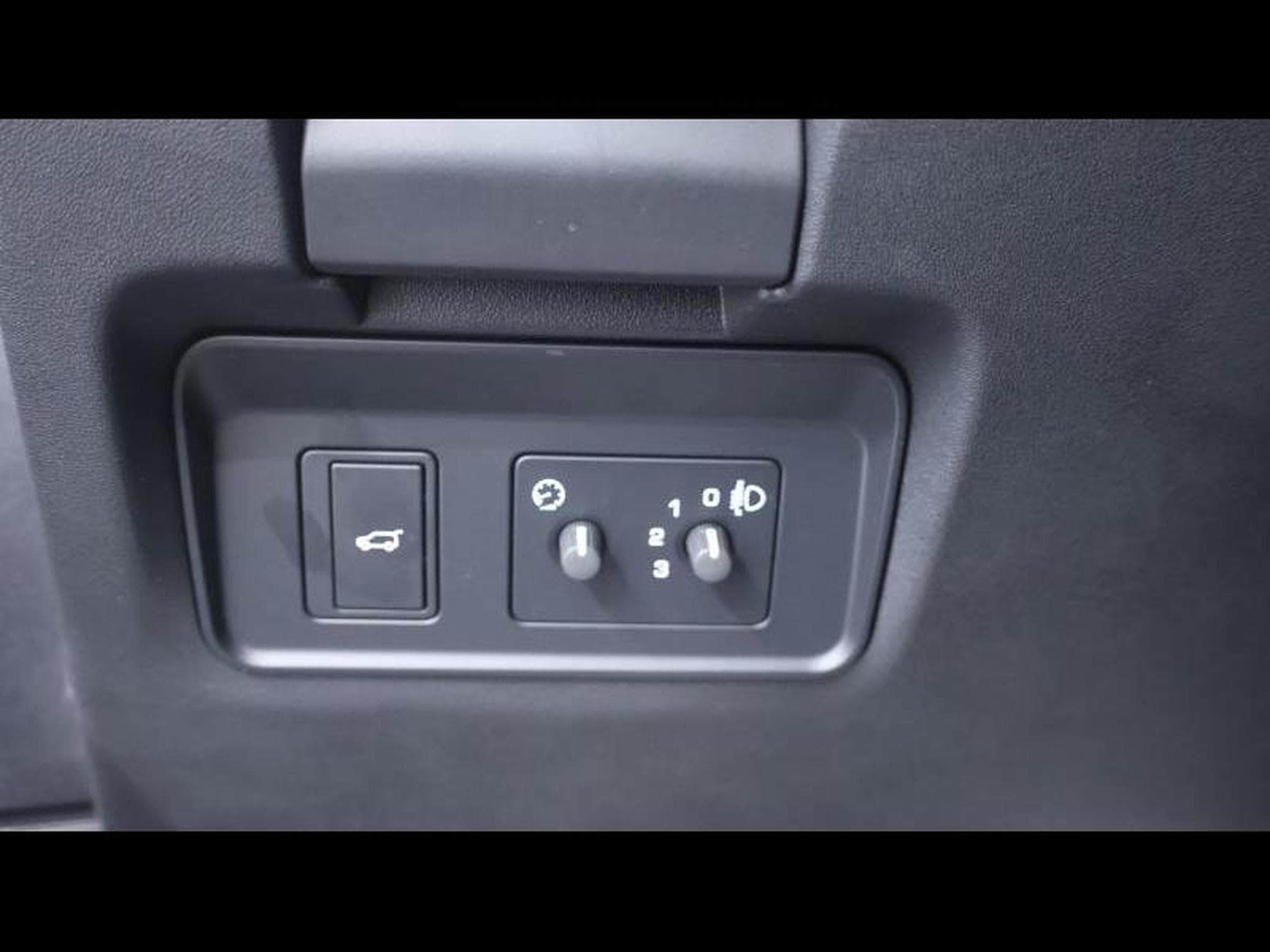 Land-Rover Range Rover Evoque D165 S AWD Auto (2024) - Photo 25