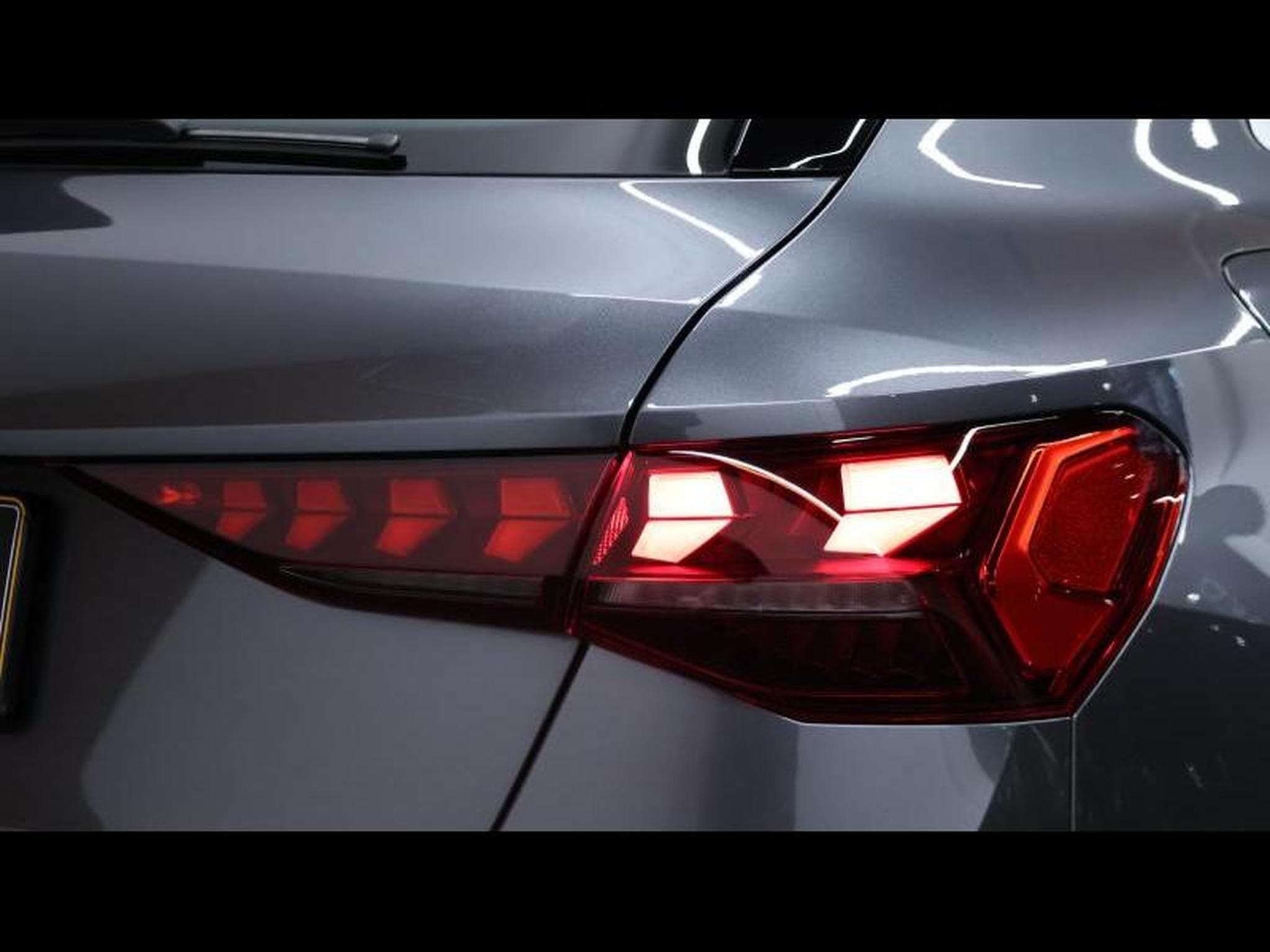 Audi A3 Sportback 35 TFSI 150 S-Line (2025) - Photo 9