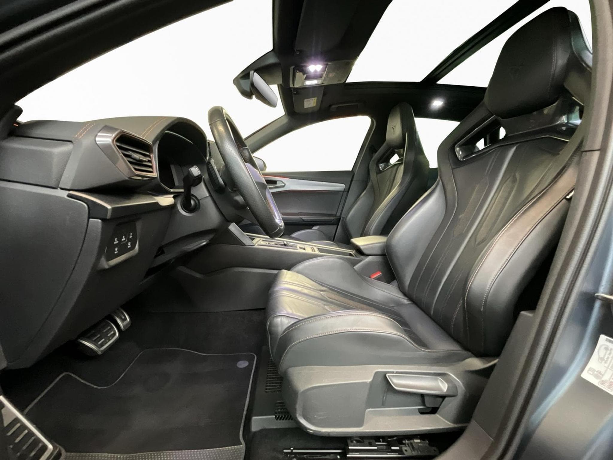 Cupra Formentor VZ5+DSG+4x4+P.Beats+P.Leder (2023) - Photo 9