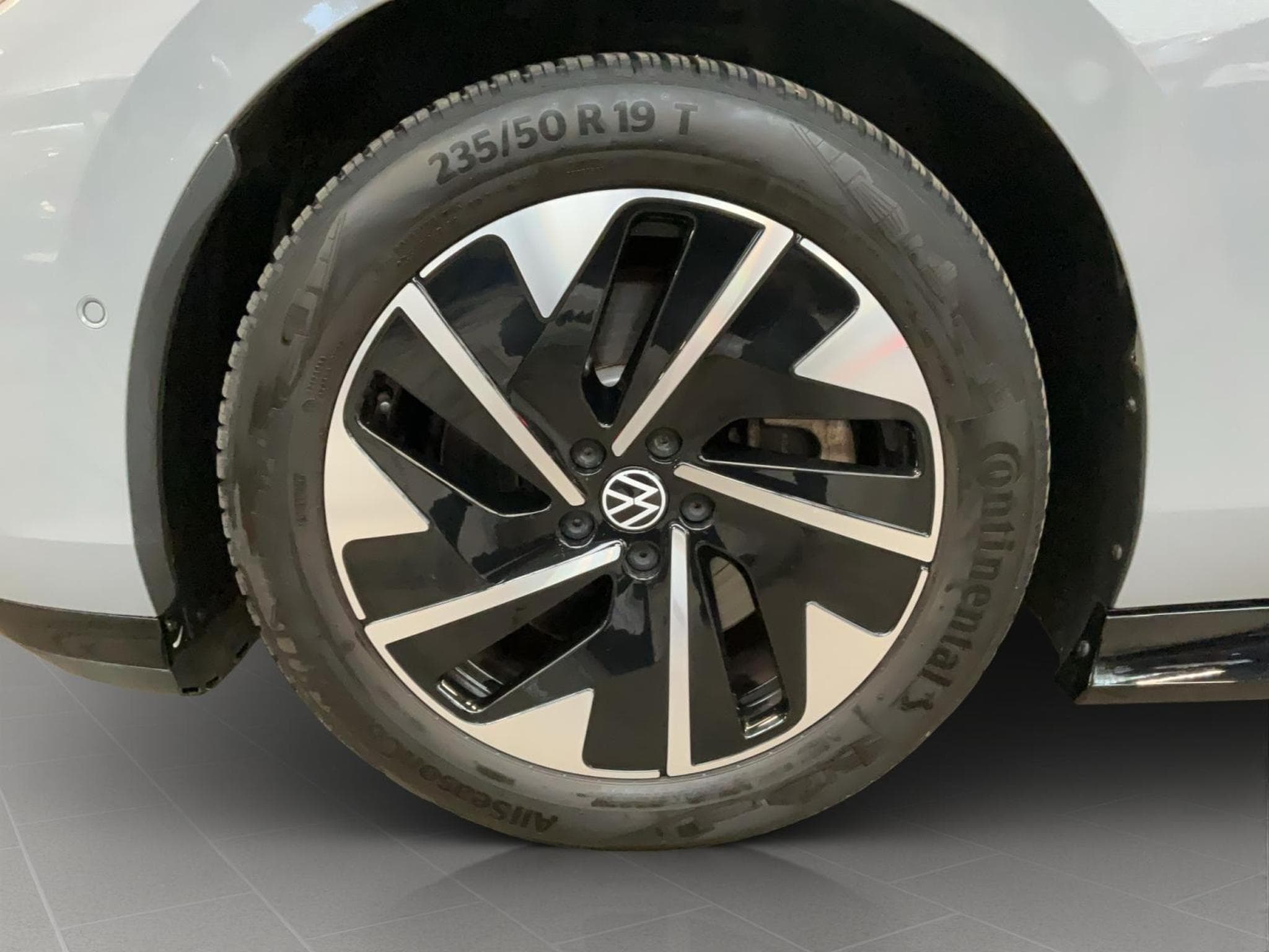 VW ID.7 Zertifikat+77kWh+Pro+P.Ext.+P.Int.+Navi (2024) - Foto 10