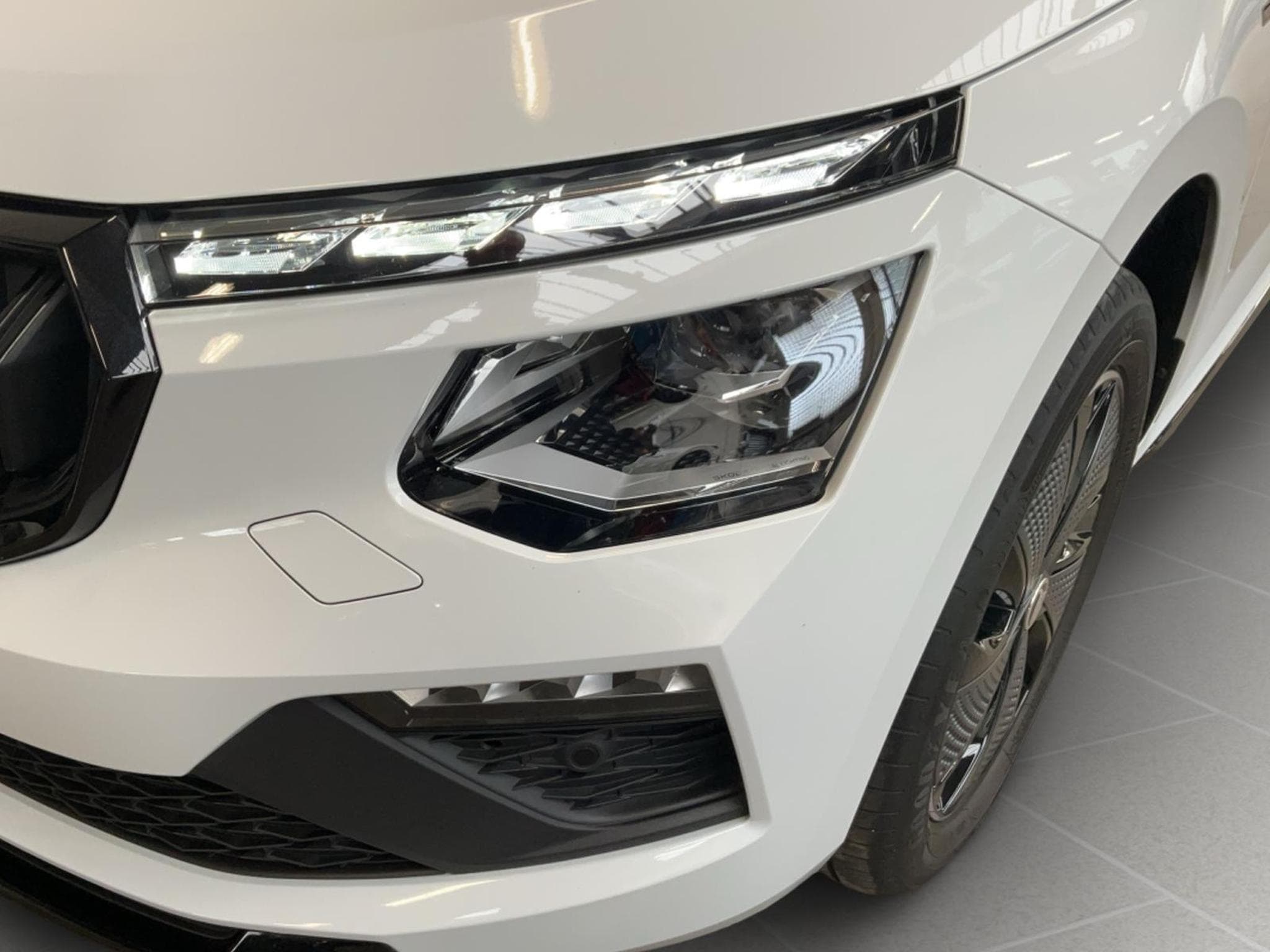Skoda Kamiq Monte-Carlo+DSG+Pano+Navi (2024) - Foto 18