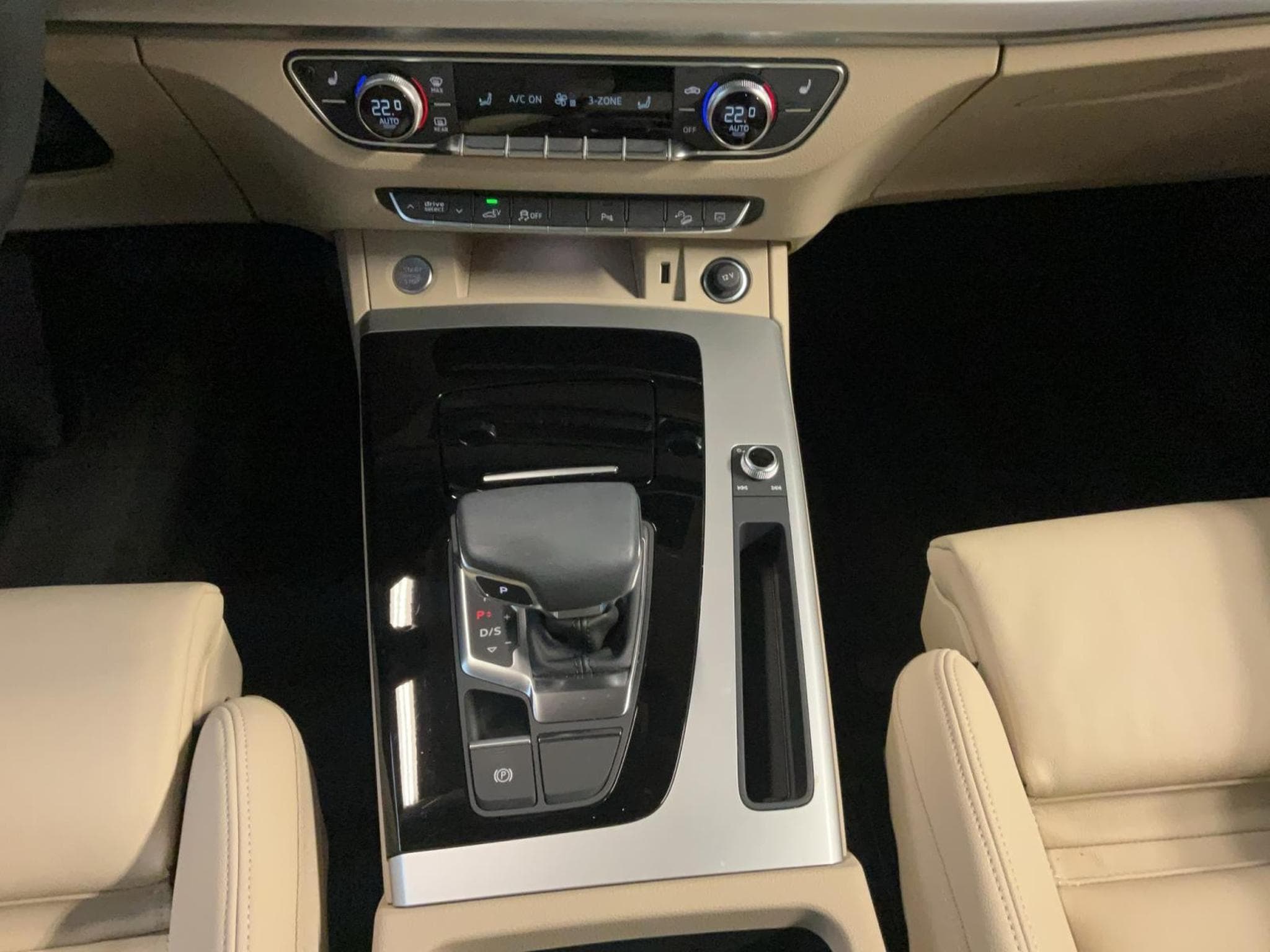 Audi Q5 SB+S-line+S-Tronic+50TFSI+Quattro (2024) - Foto 12