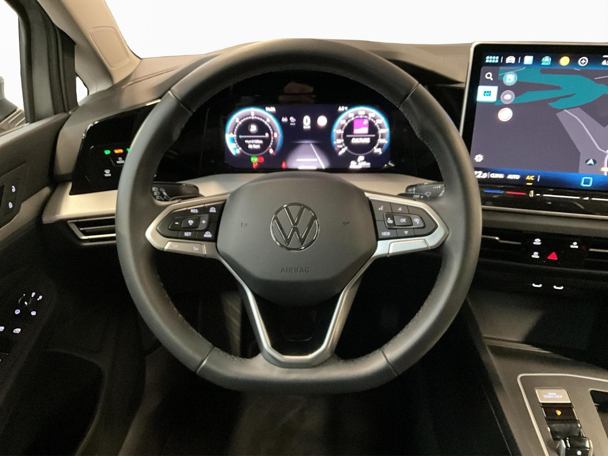 VW Golf Life+DSG+LED+Navi (2025) - Foto 10