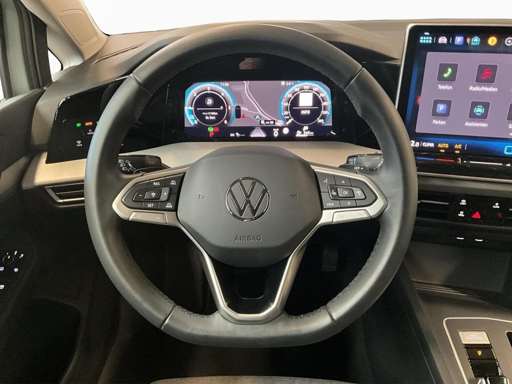 VW Golf Life+DSG+LED+NAVI (2025) - Photo 8