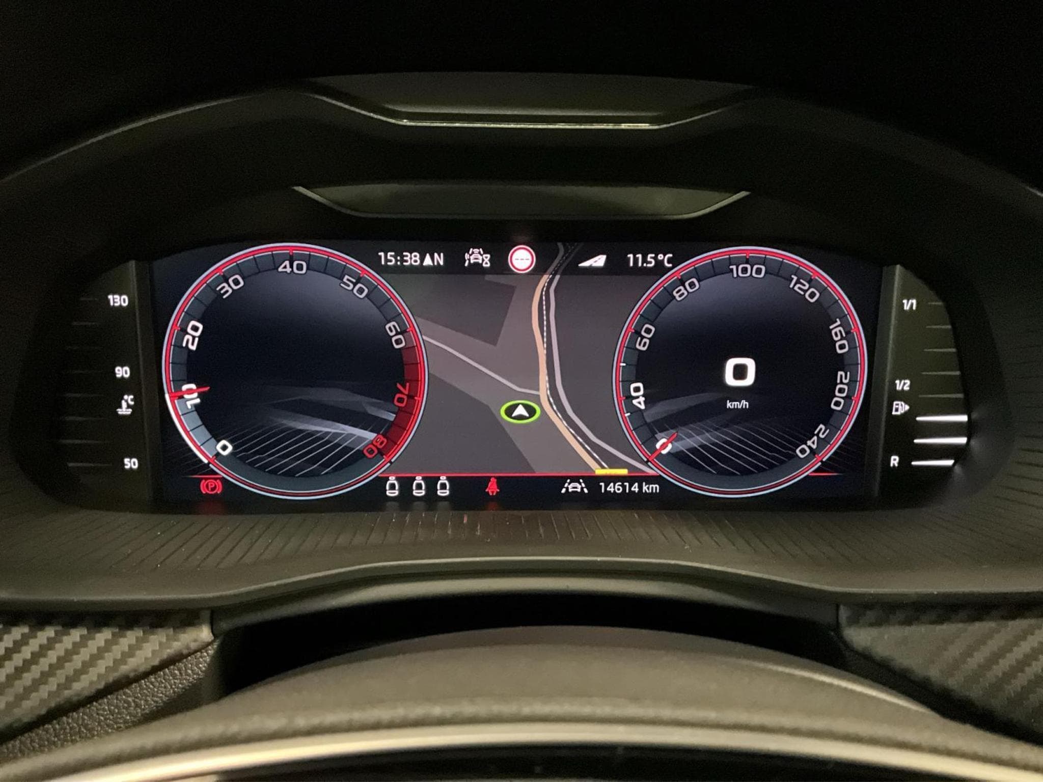 Skoda Scala Monte-Carlo+bvm+FullLink+RearView (2025) - Foto 11