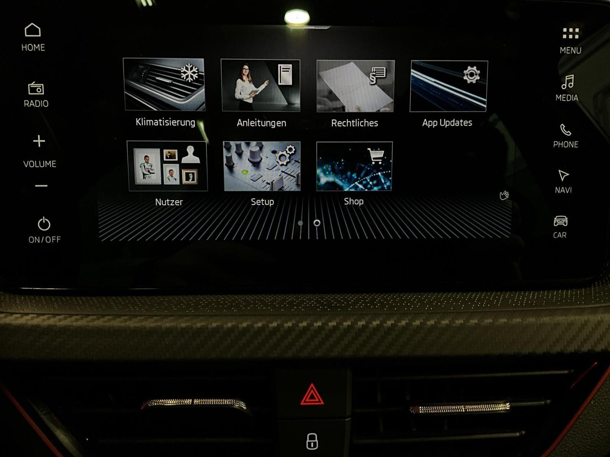 Skoda Scala Monte-Carlo+bvm+FullLink+RearView (2025) - Foto 21