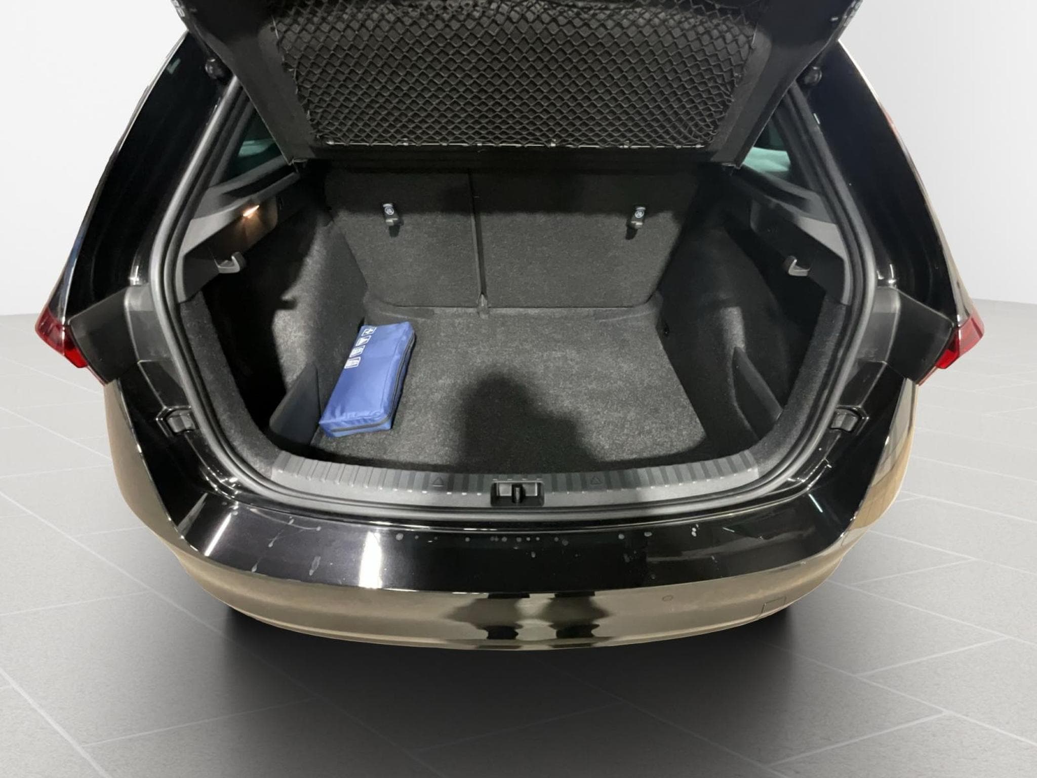 Skoda Scala Monte-Carlo+BVM+Pano+RearView (2025) - Foto 17