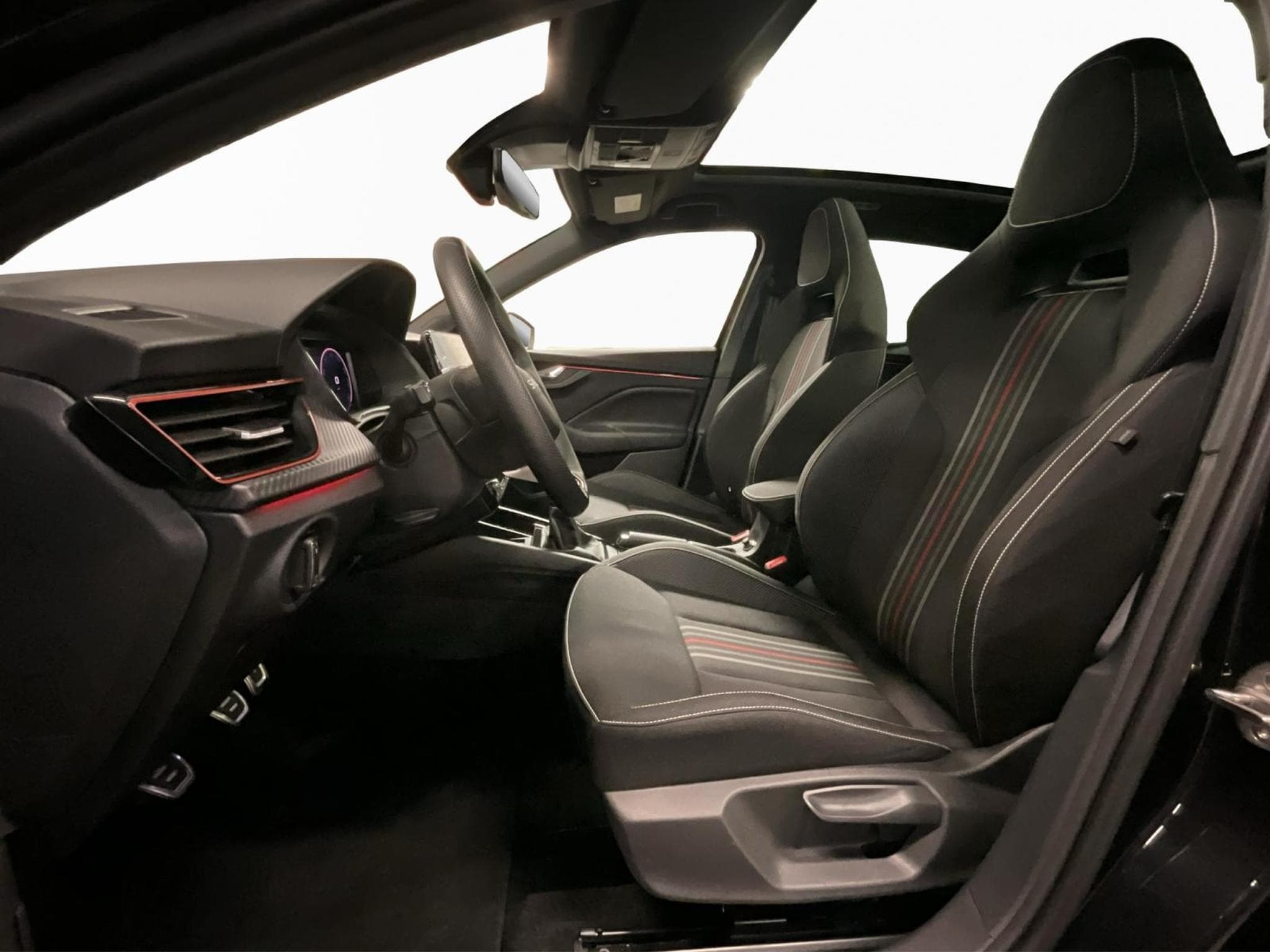 Skoda Scala Monte-Carlo+BVM+Pano+RearView (2025) - Foto 9