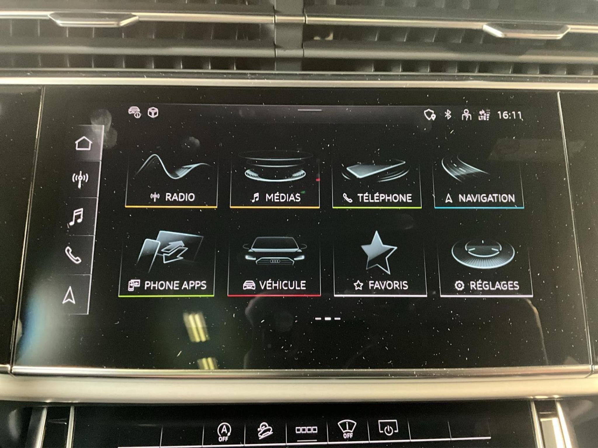 Audi Q7 S-line+Quattro+Tiptronic+P.Premium (2023) - Photo 13