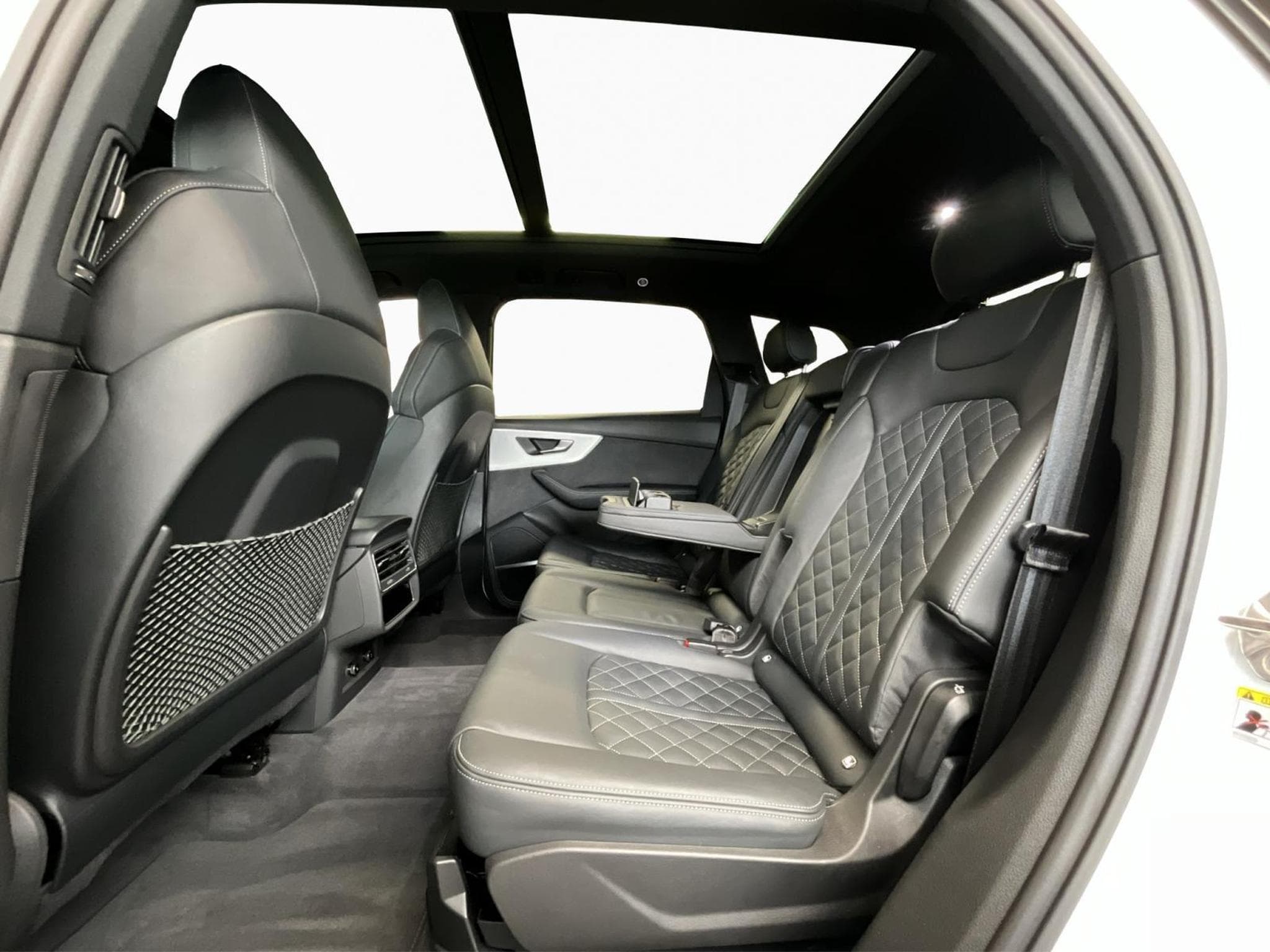 Audi Q7 S-line+Quattro+Tiptronic+P.Premium (2023) - Photo 16
