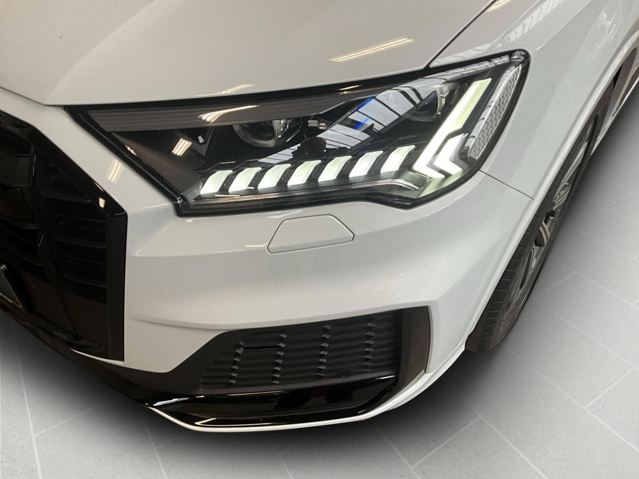 Audi Q7 S-line+Quattro+Tiptronic+P.Premium (2023) - Photo 18