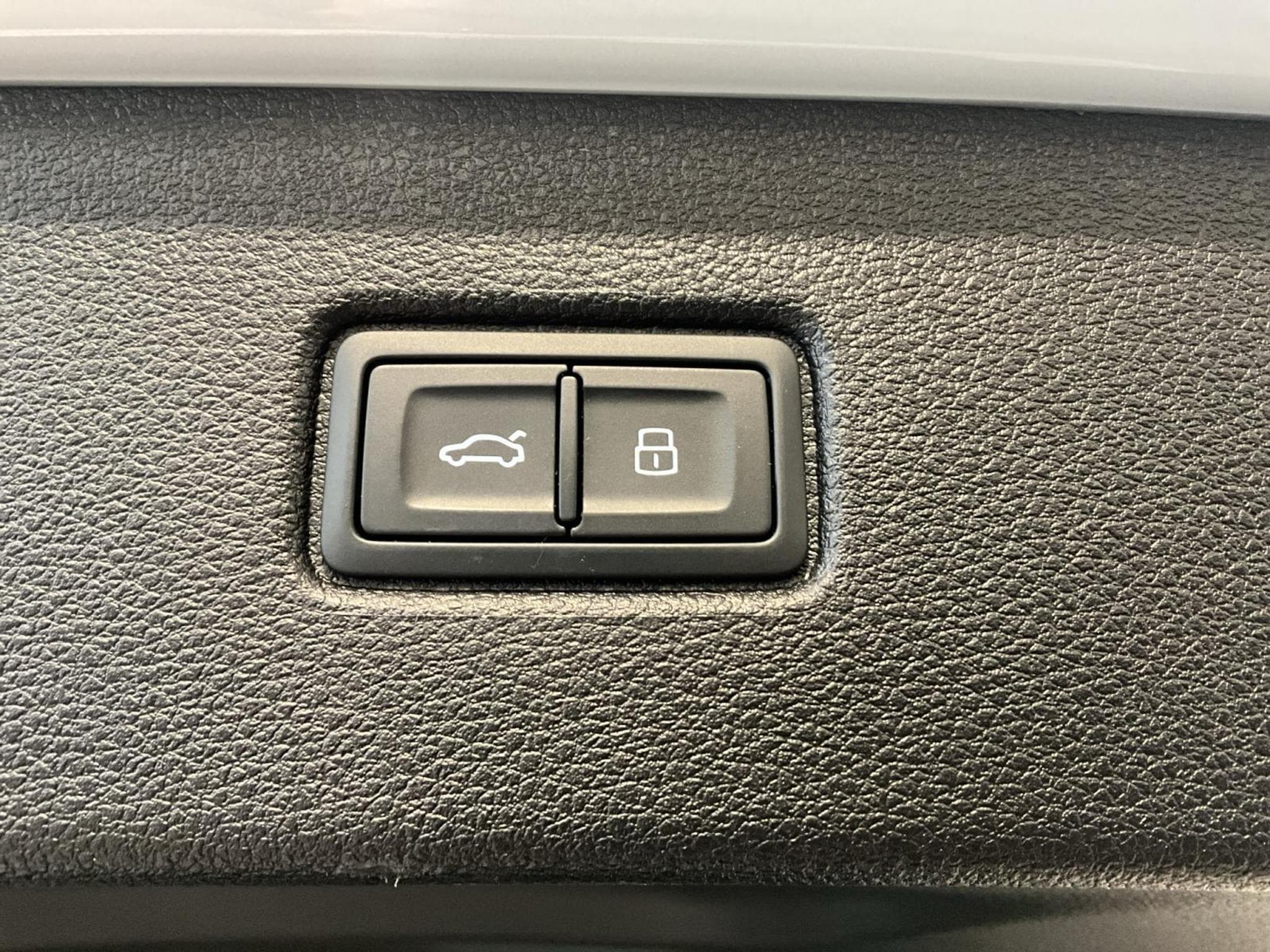 Audi Q7 S-line+Quattro+Tiptronic+P.Premium (2023) - Photo 19