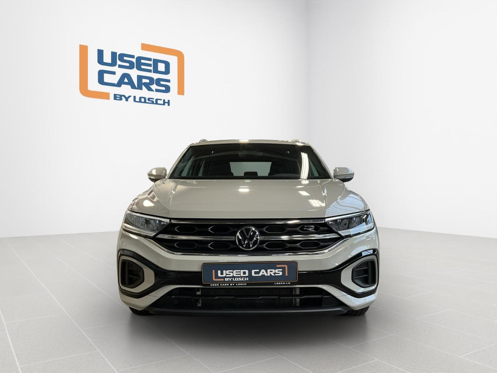 VW T-Roc R-Line+DSG+Pano+RearView (2024) - Foto 3