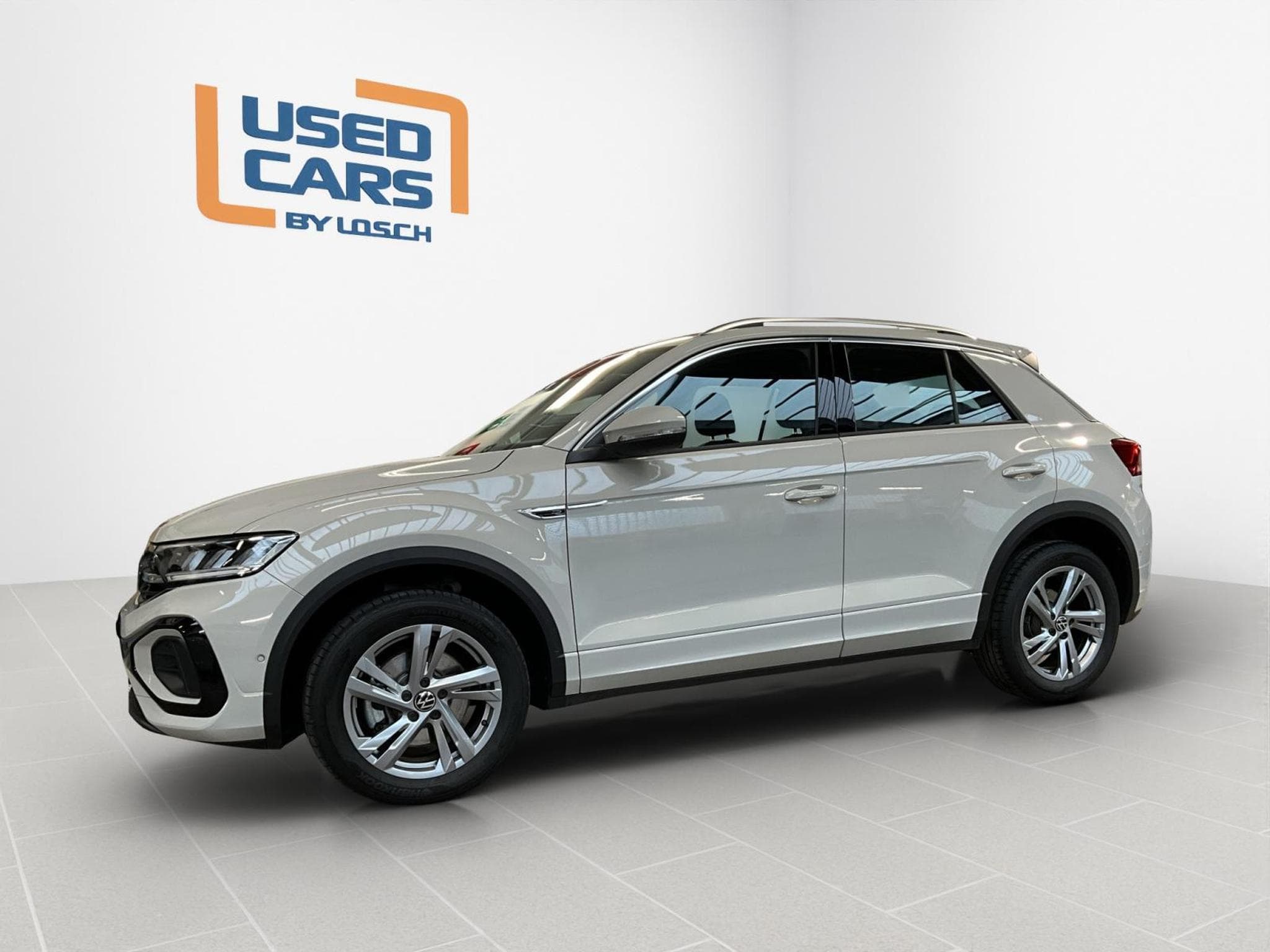 VW T-Roc R-Line+DSG+Pano+RearView (2024) - Foto 4