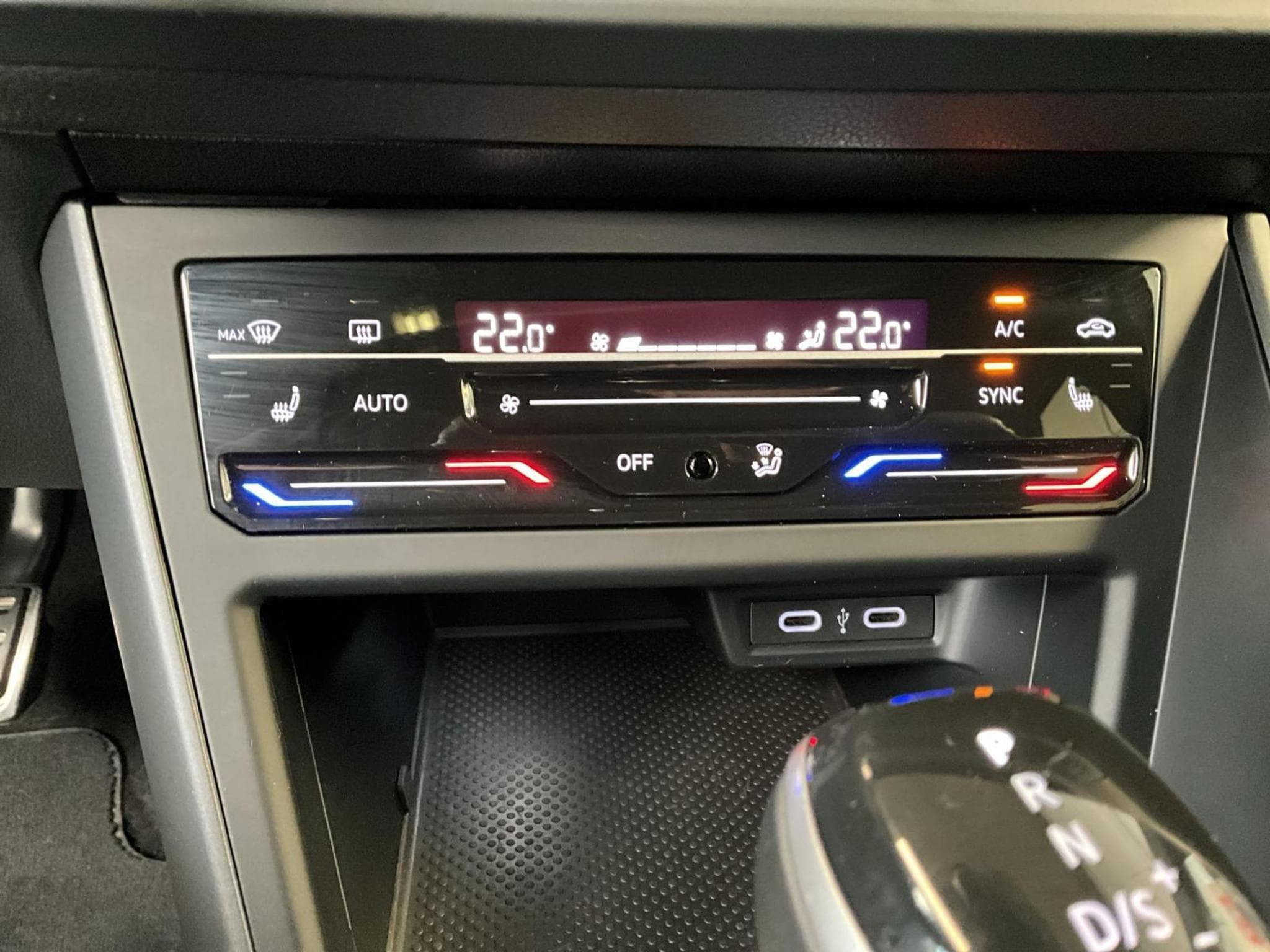 VW Polo R-Line+DSG+Pano+Matrix-LED (2022) - Photo 20
