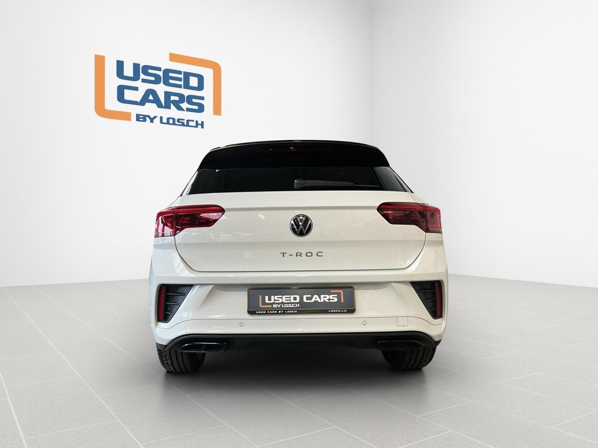 VW T-Roc R-Line+DSG+Black-Style+Pano+RearView (2024) - Photo 7