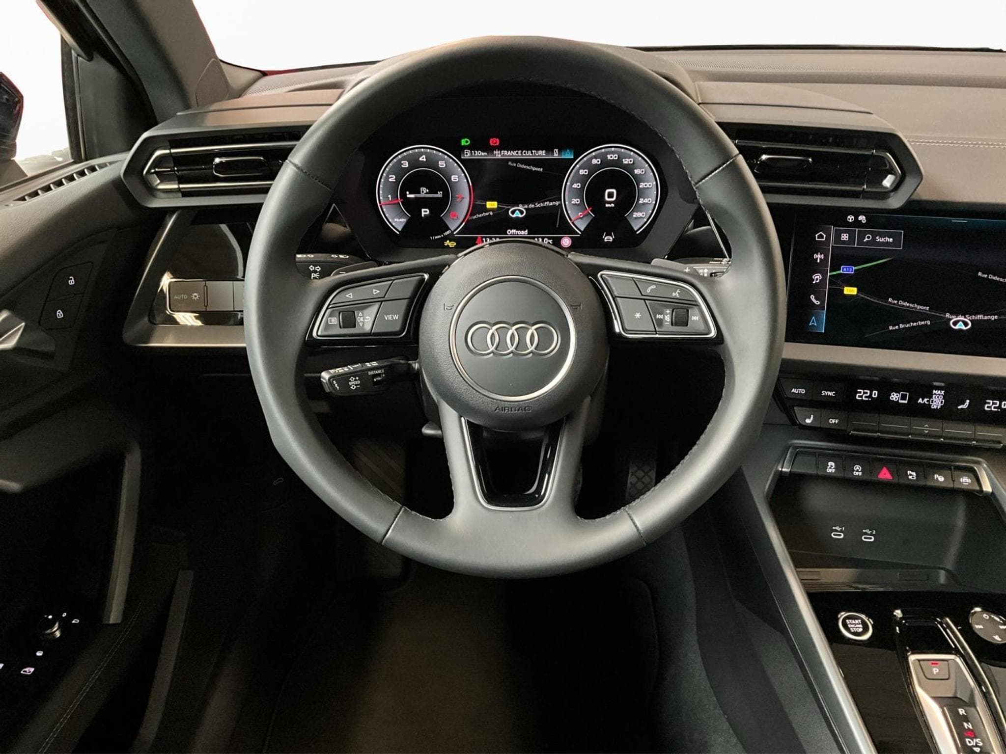 Audi A3 SB+S-Line+35TFSI+S-Tronic (2025) - Photo 10