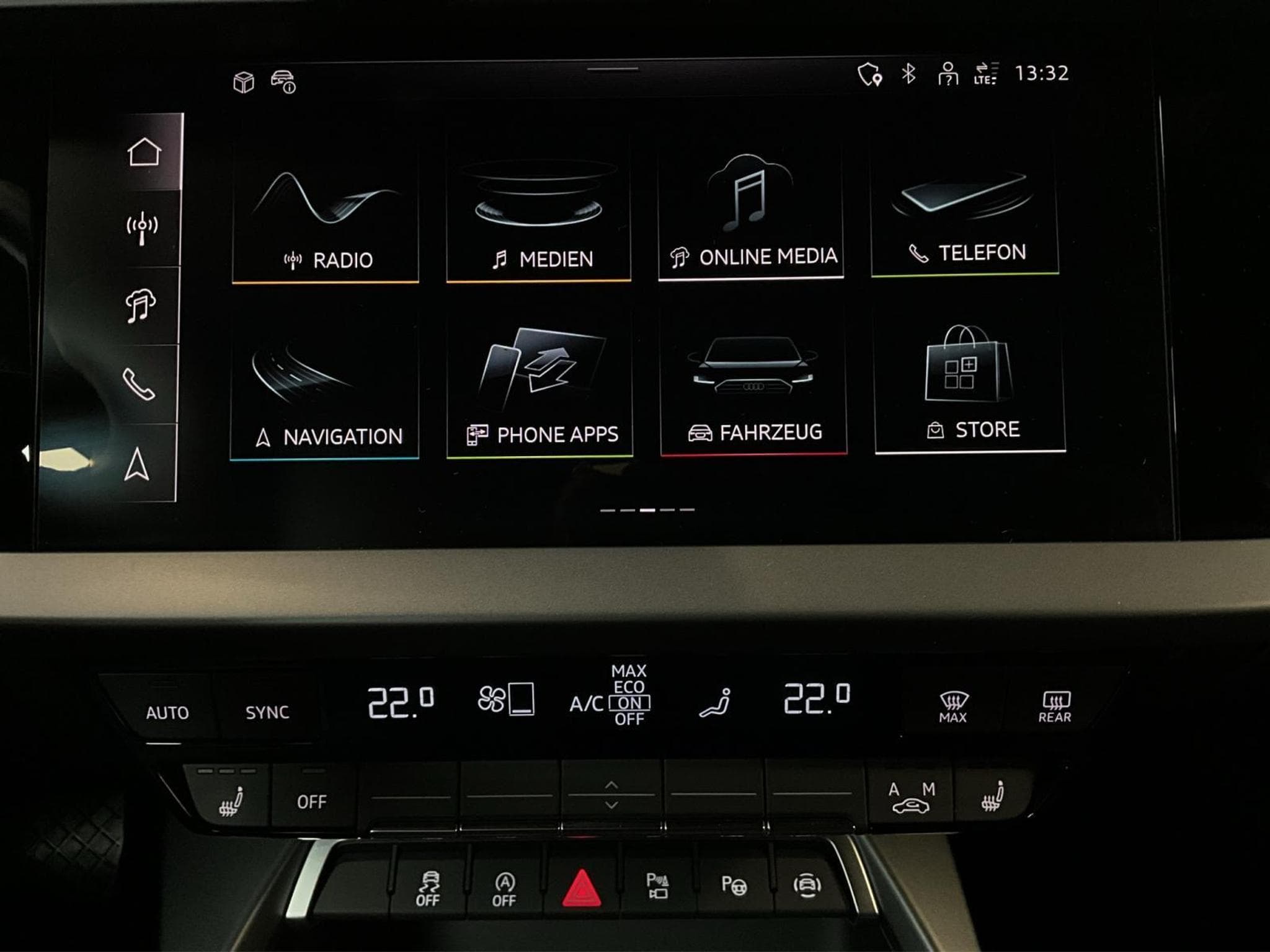 Audi A3 SB+S-Line+35TFSI+S-Tronic (2025) - Photo 13