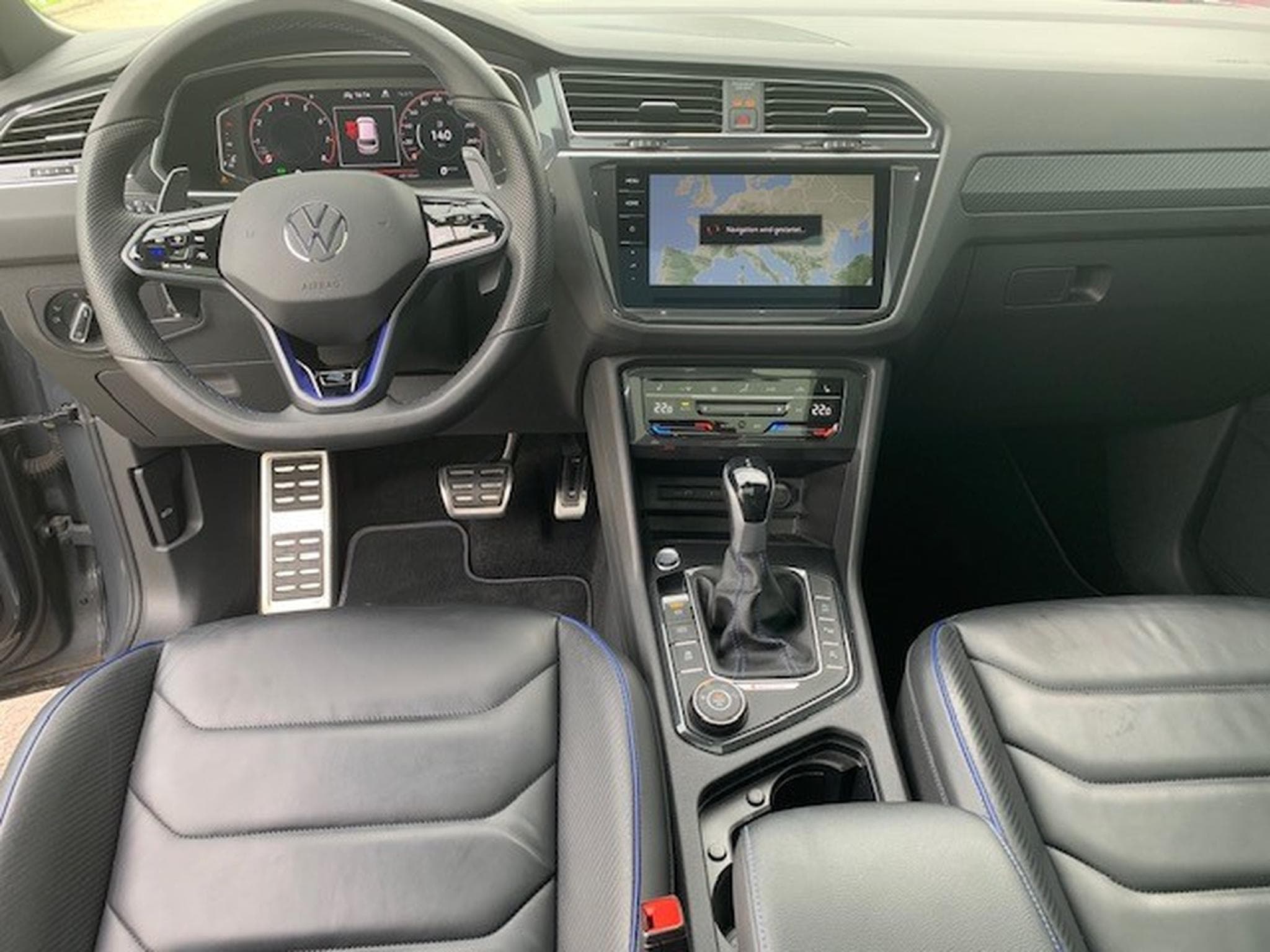 VW Tiguan R BLACK STYLE 2.0 TSI 320CV 4MOTION DSG7 (2022) - Photo 3