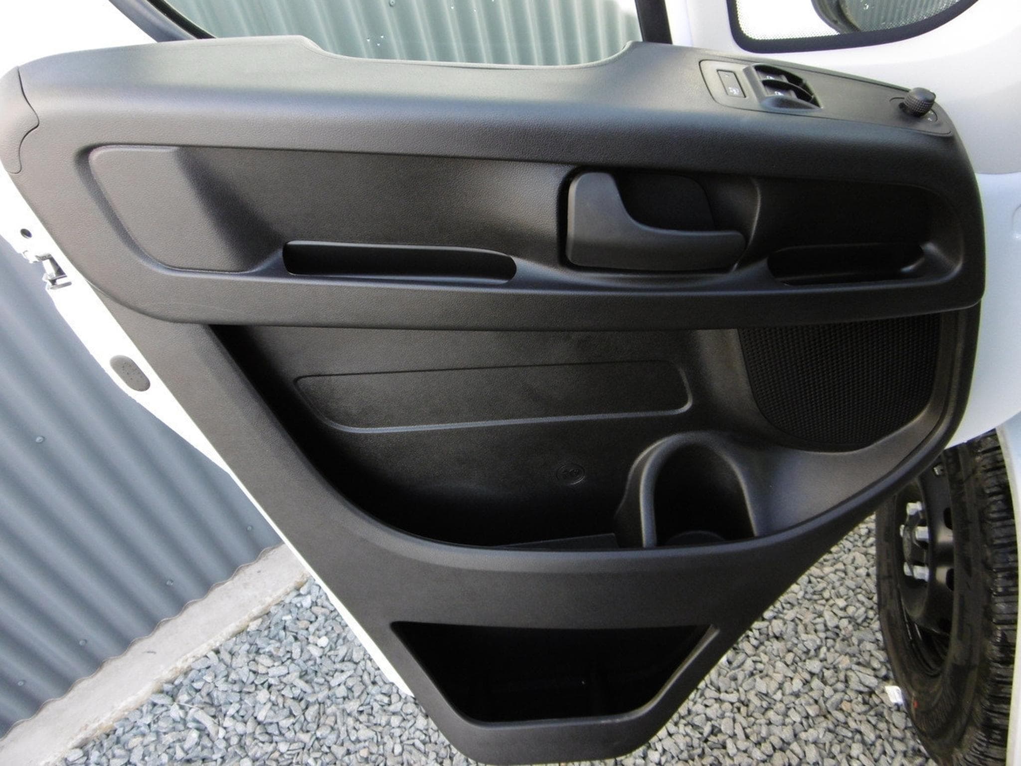 Citroën Jumper 2.2 BlueHDI 140 L2H2 (2025) - Foto 15