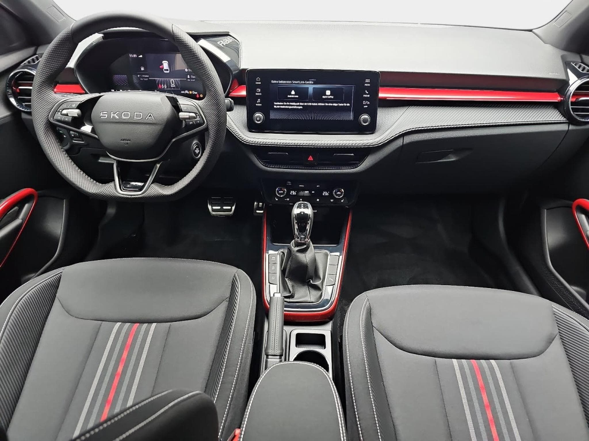 Skoda Fabia 1.0 TSi 116 DSG Monte Carlo (2025) - Foto 7