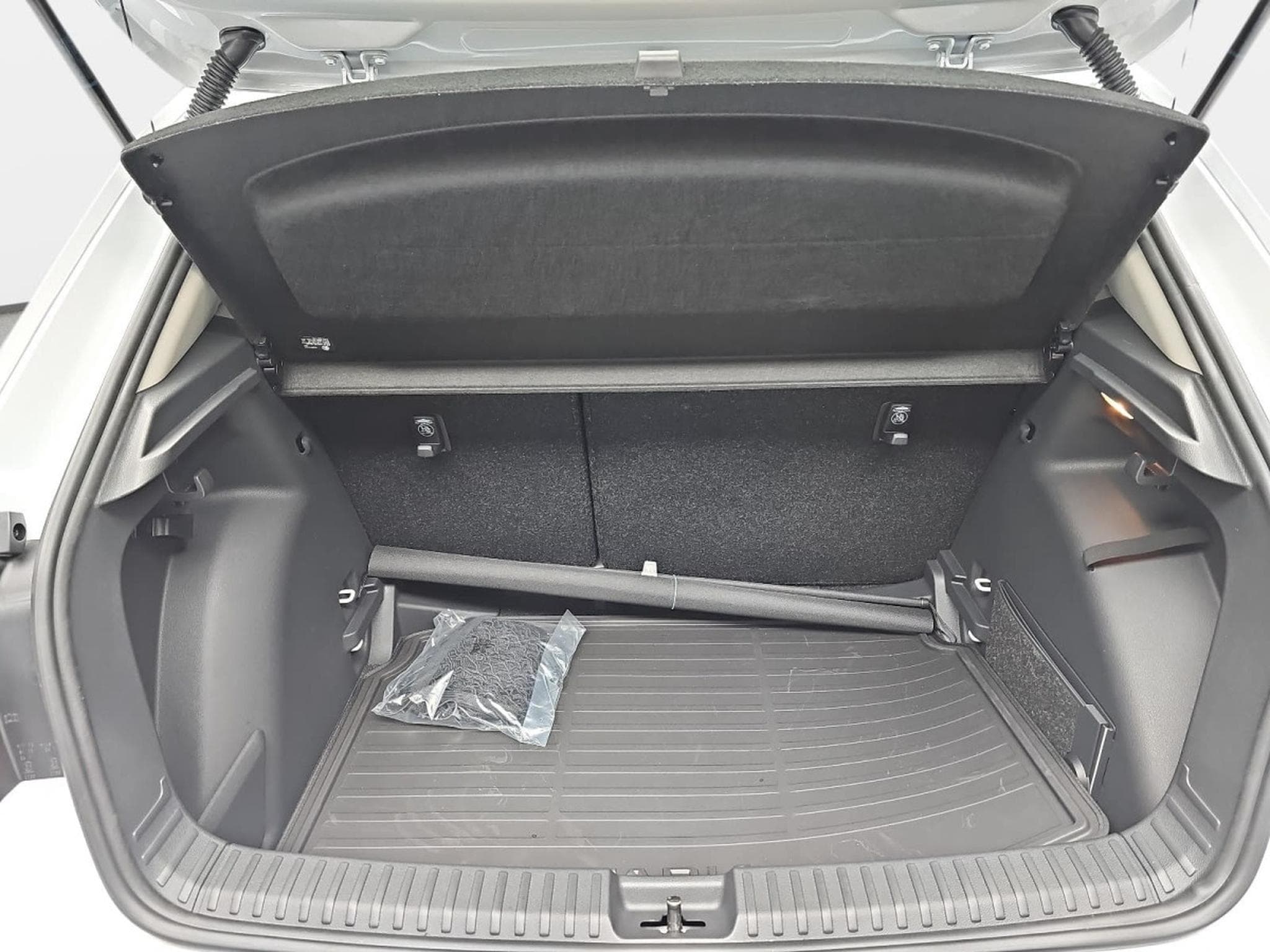 Skoda Fabia 1.0 TSi 115 DSG Selection (2026) - Foto 14