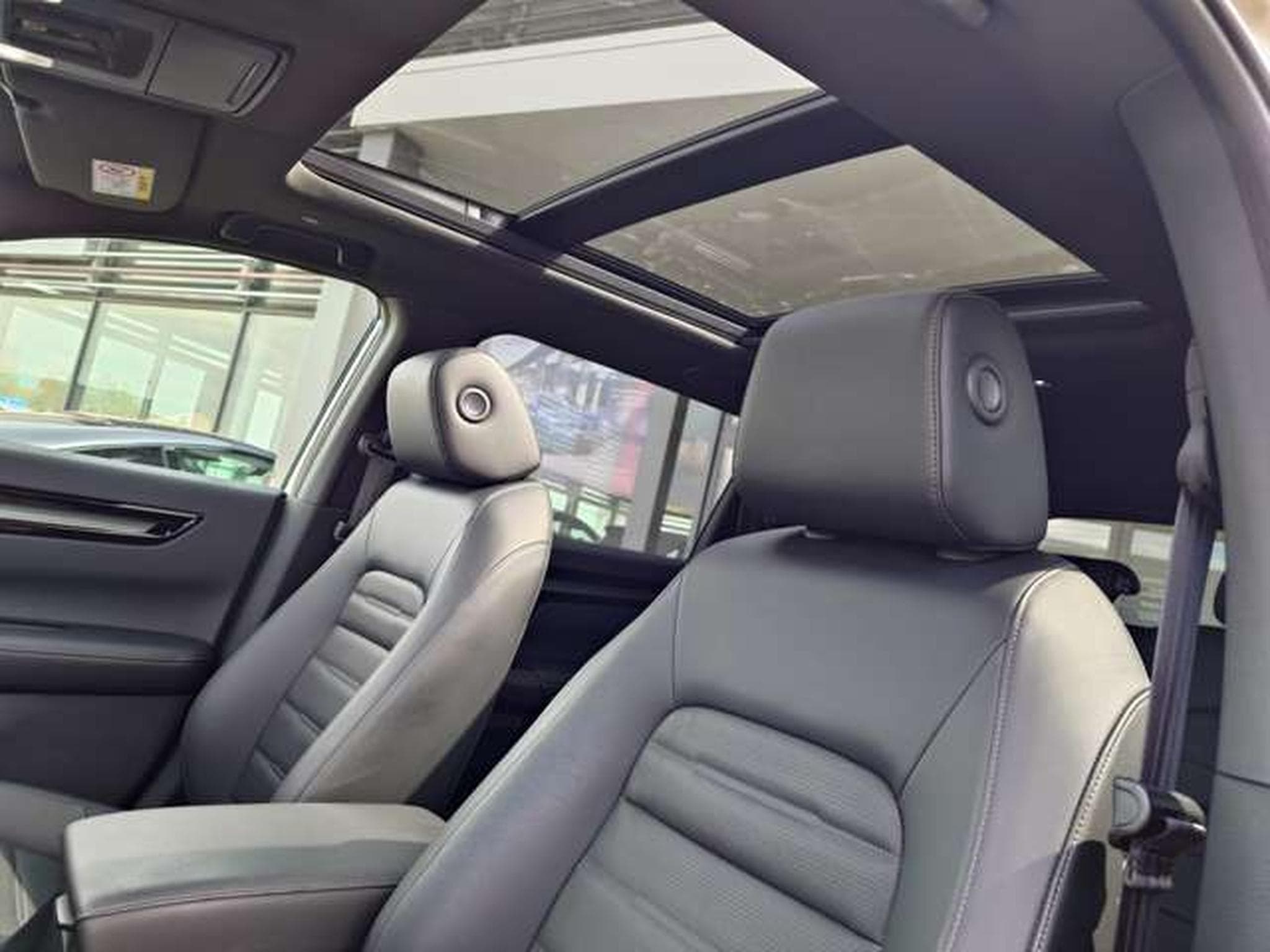 Honda CR-V CR-V e:PHEV 2.0i 2WD PLUG-IN HYBRID Advance Tech (2025) - Photo 10