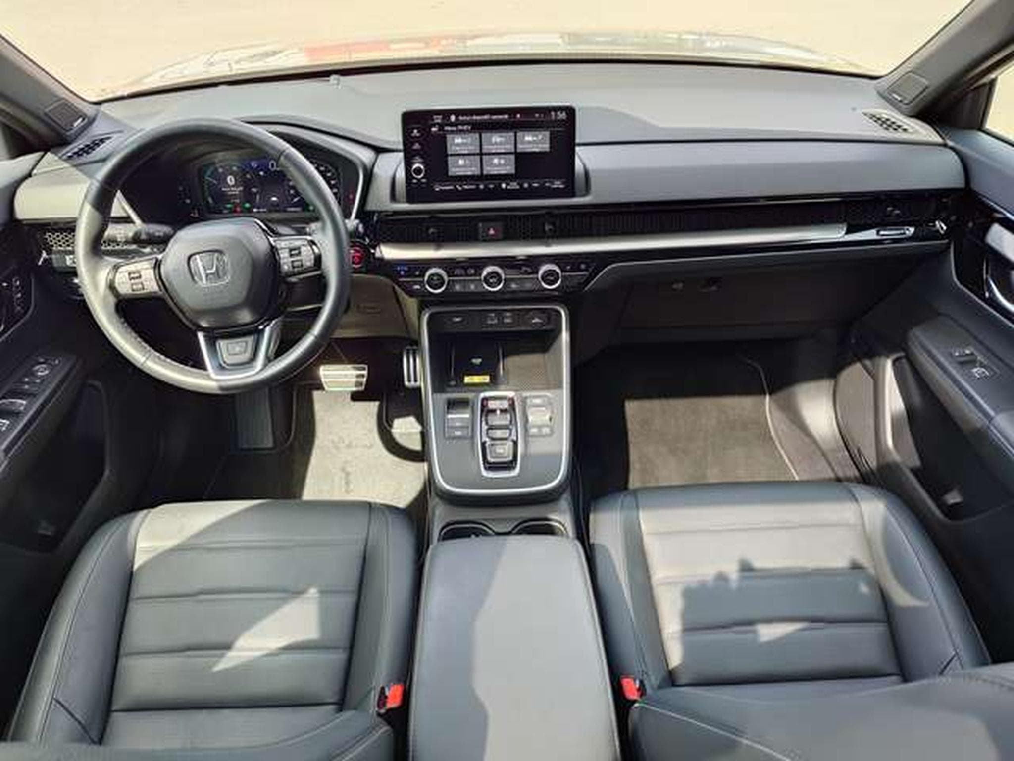 Honda CR-V CR-V e:PHEV 2.0i 2WD PLUG-IN HYBRID Advance Tech (2025) - Photo 7