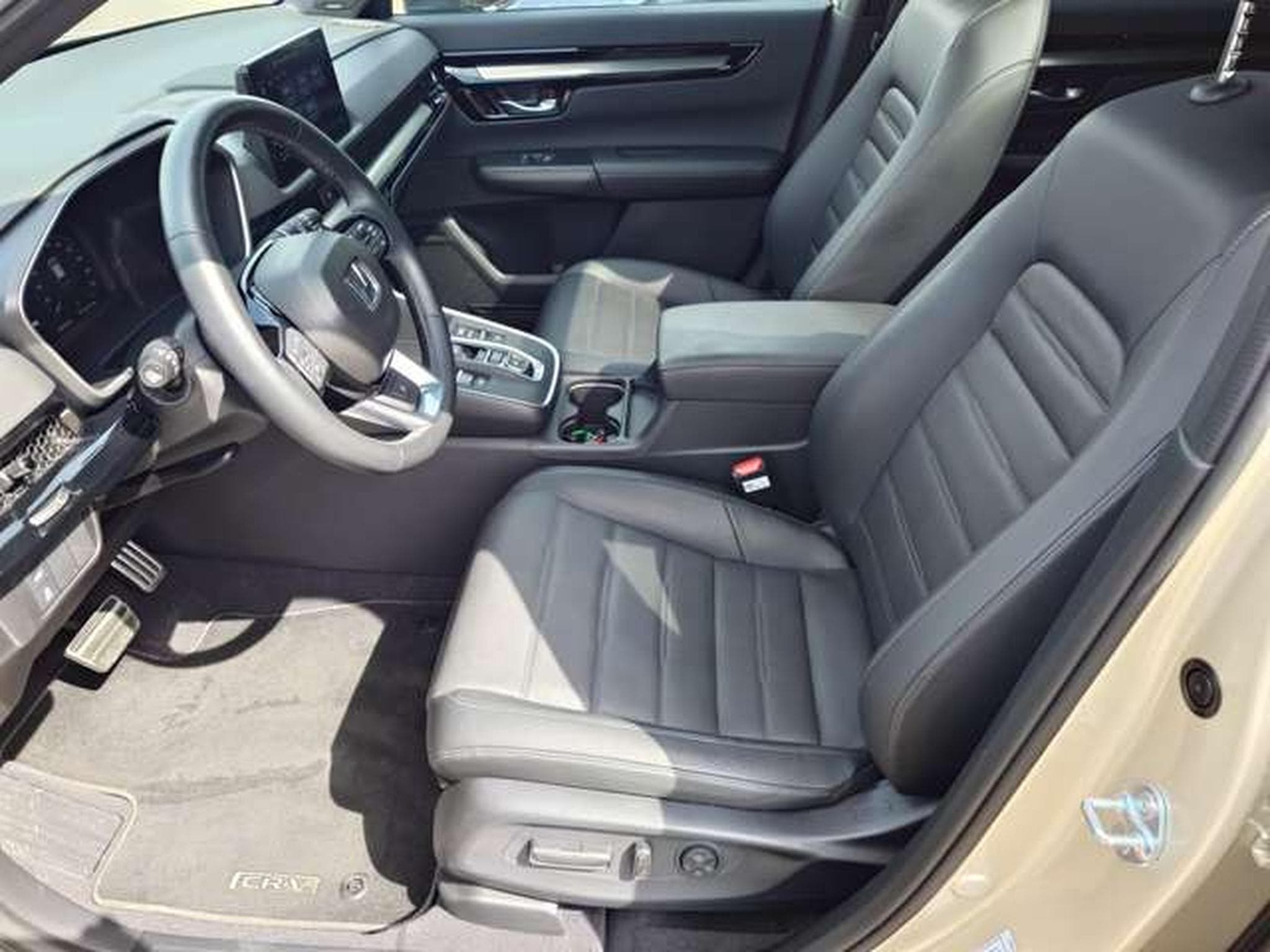 Honda CR-V CR-V e:PHEV 2.0i 2WD PLUG-IN HYBRID Advance Tech (2025) - Photo 8