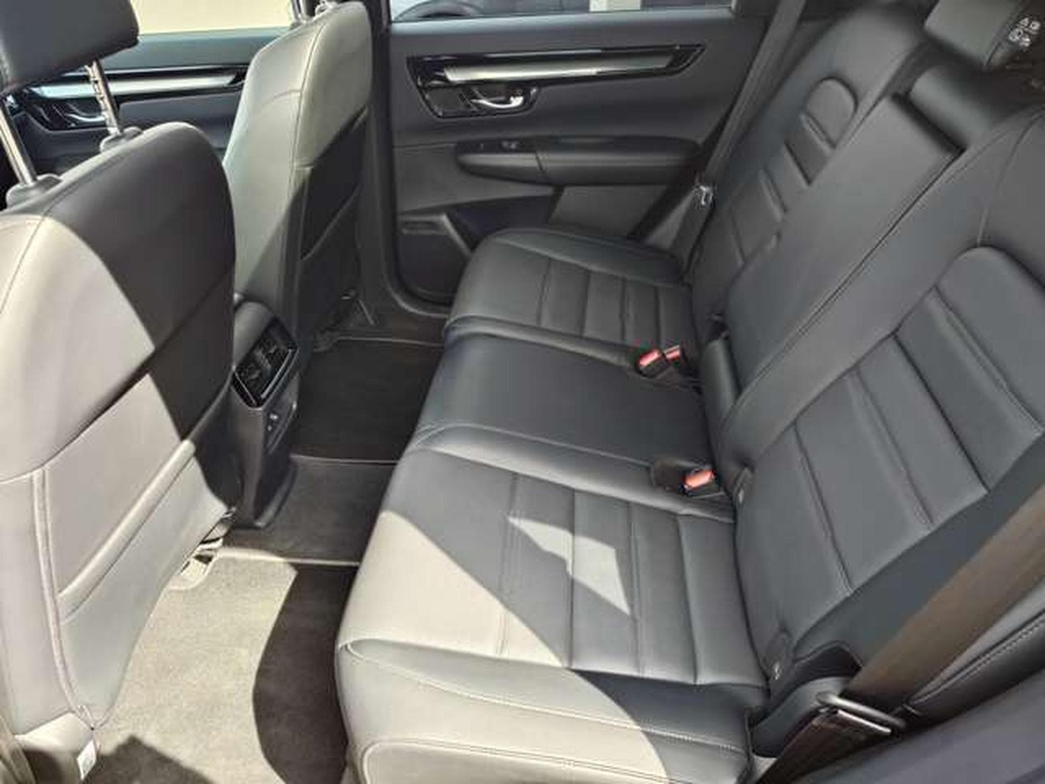 Honda CR-V CR-V e:PHEV 2.0i 2WD PLUG-IN HYBRID Advance Tech (2025) - Photo 9