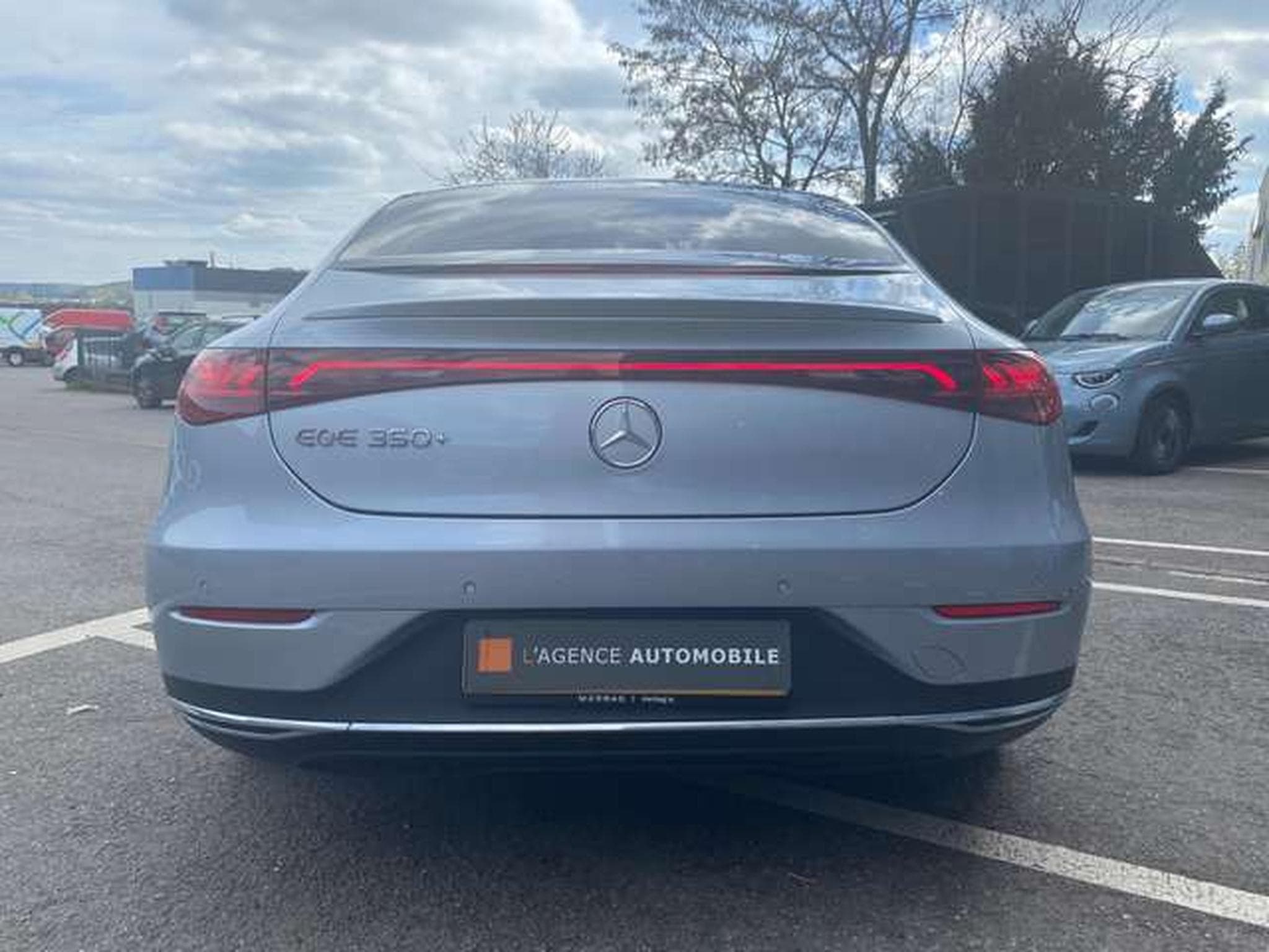 Mercedes EQE EQE 350+ (2022) - Photo 6