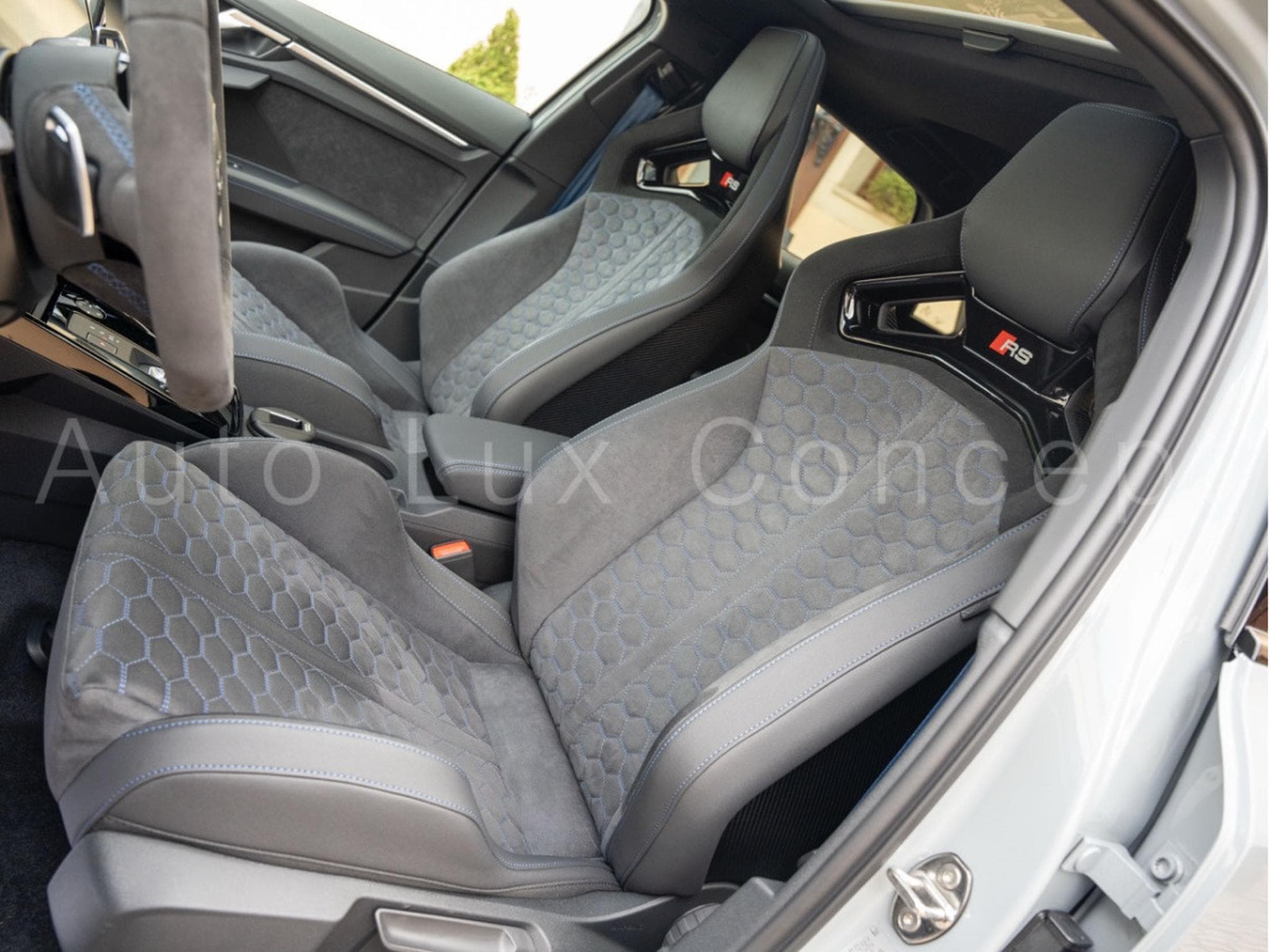 Audi RS3 Sportback Performance Edition 1 OF 300 (2023) - Photo 7