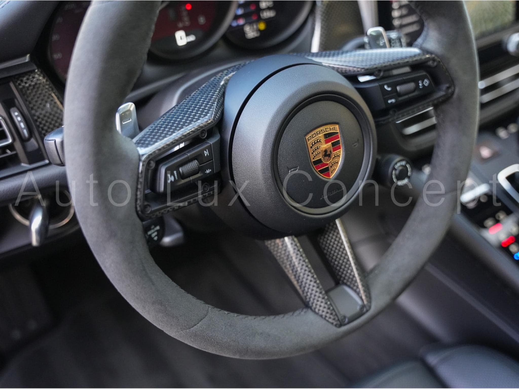 Porsche Macan GTS (2023) - Photo 17