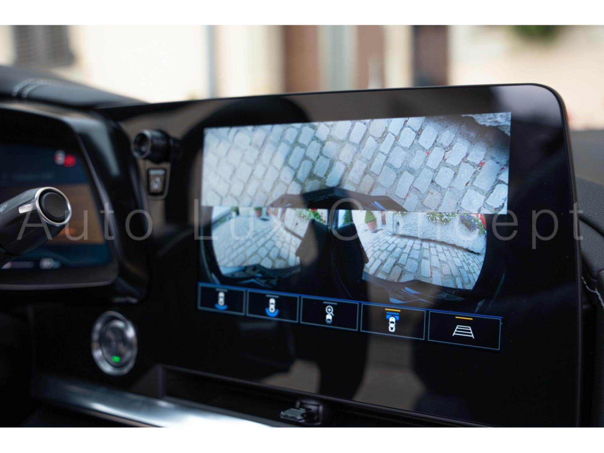 Chevrolet Corvette C8 Stingray Coupé 2LT (2023) - Photo 24