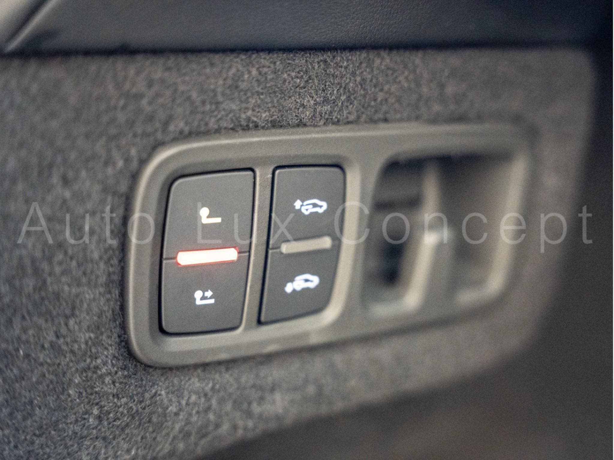 Lamborghini Urus 4.0 V8 (2022) - Photo 15