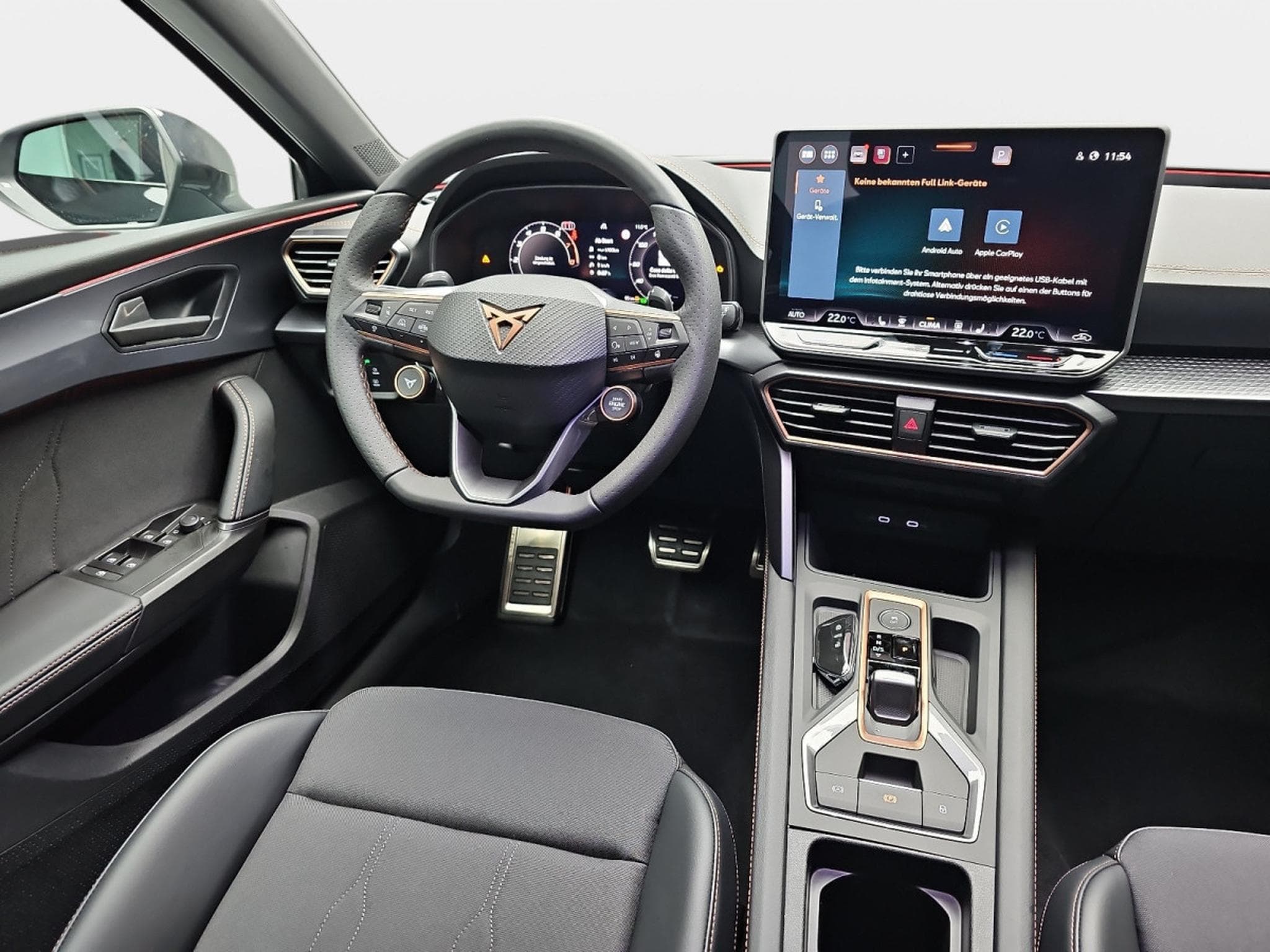 Cupra Leon 1.5 eTSi DSG 150 (2025) - Photo 8