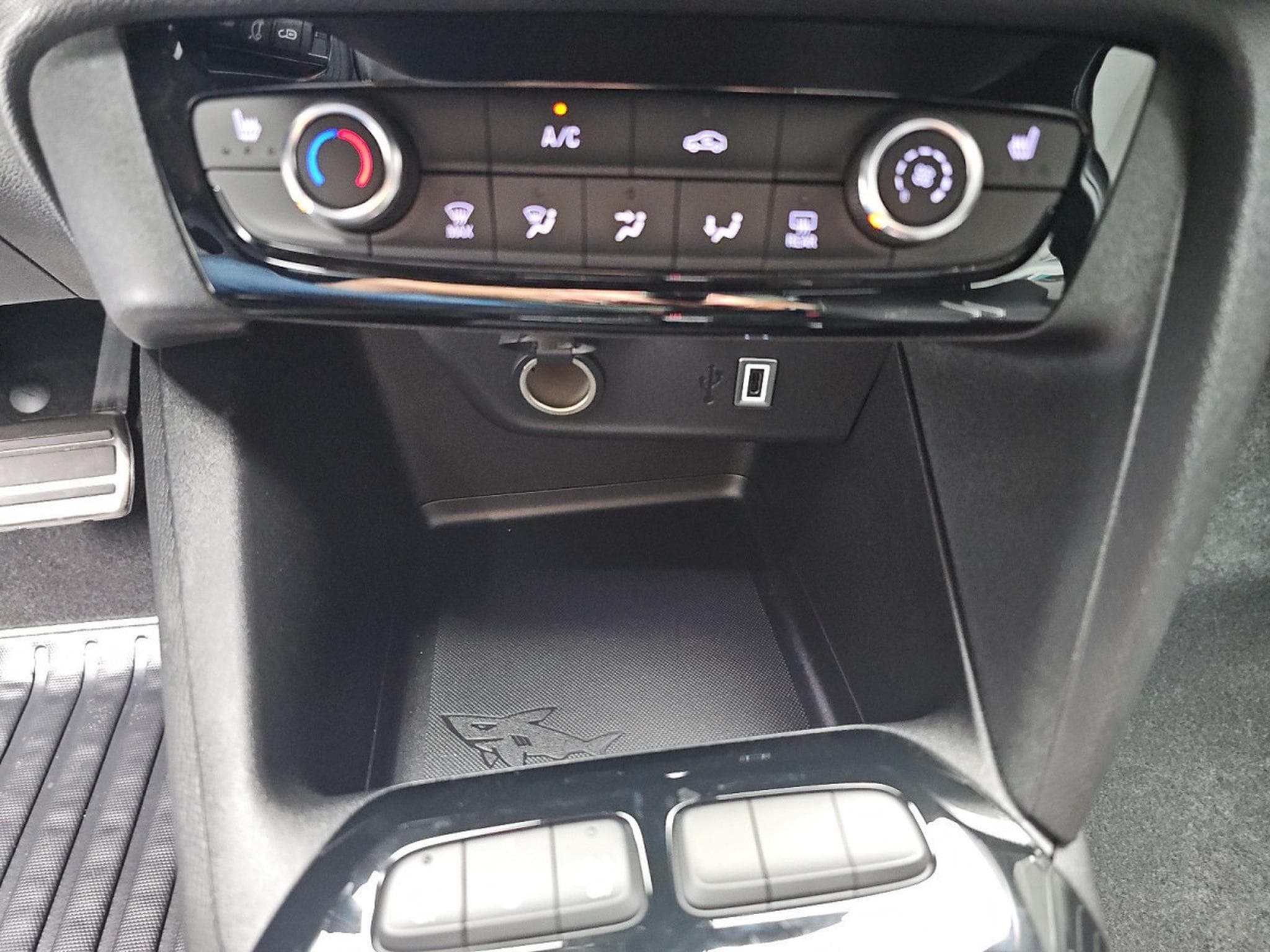 Opel Corsa 1.2 TURBO 101 AUTO GS (2025) - Photo 11