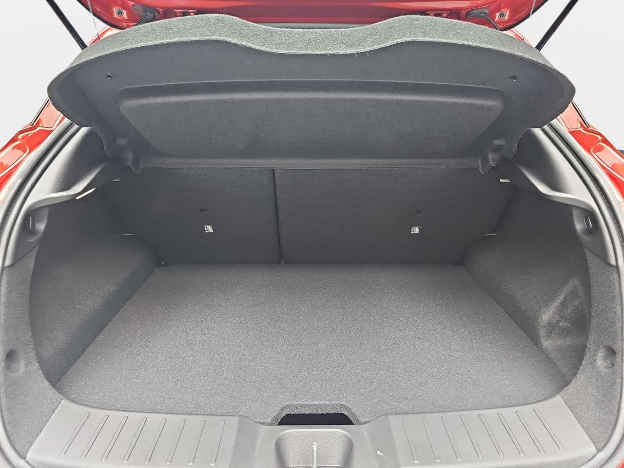 Nissan Juke 1.6 Hybrid 143 N-Connecta (2026) - Photo 13