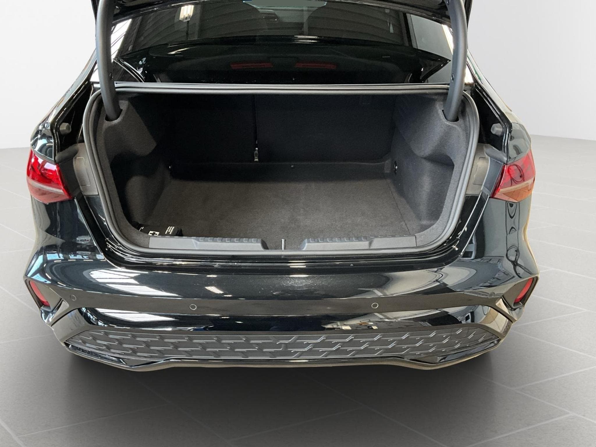 Audi A3 Limo.+S-Line+35TDI+S-Tronic (2025) - Photo 16