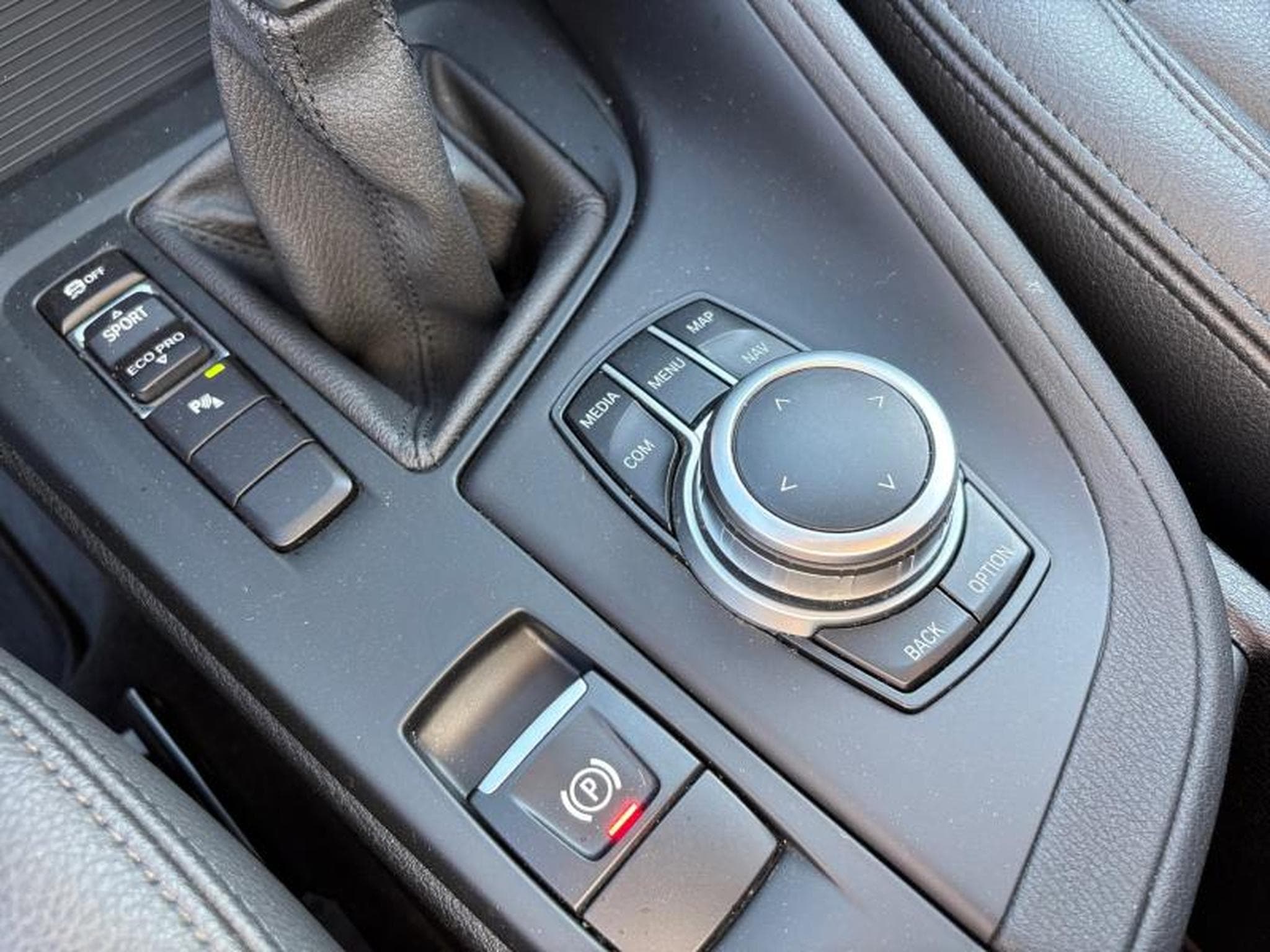 BMW X1 X1 sDrive16d (2021) - Photo 11