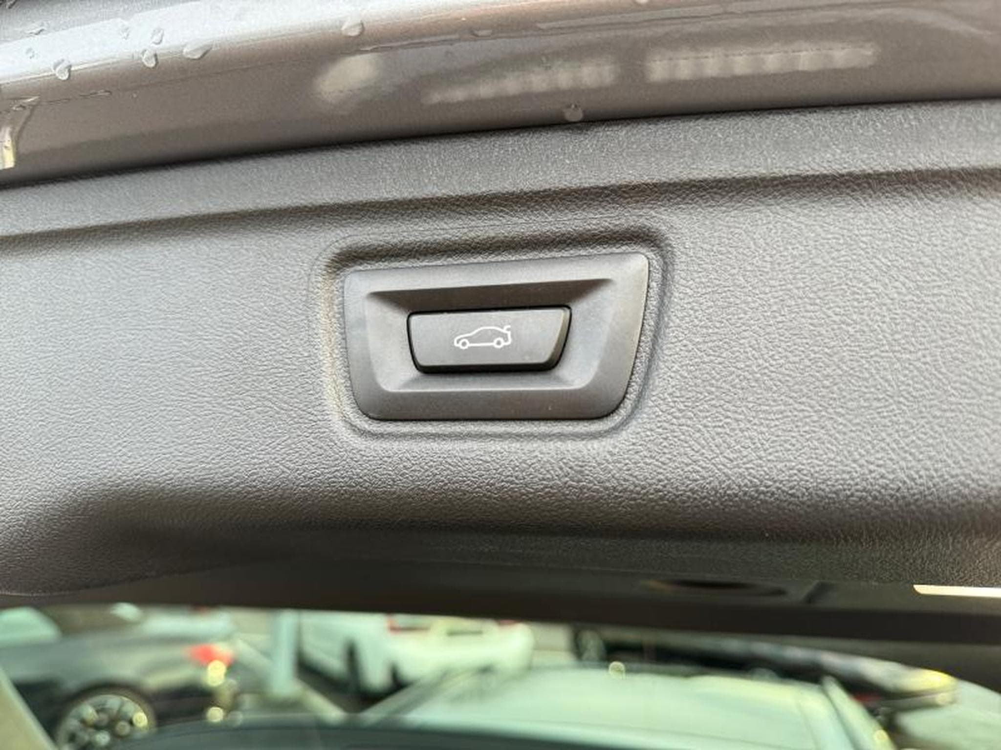 BMW 318 318i Touring Kit M Sport (2025) - Photo 12