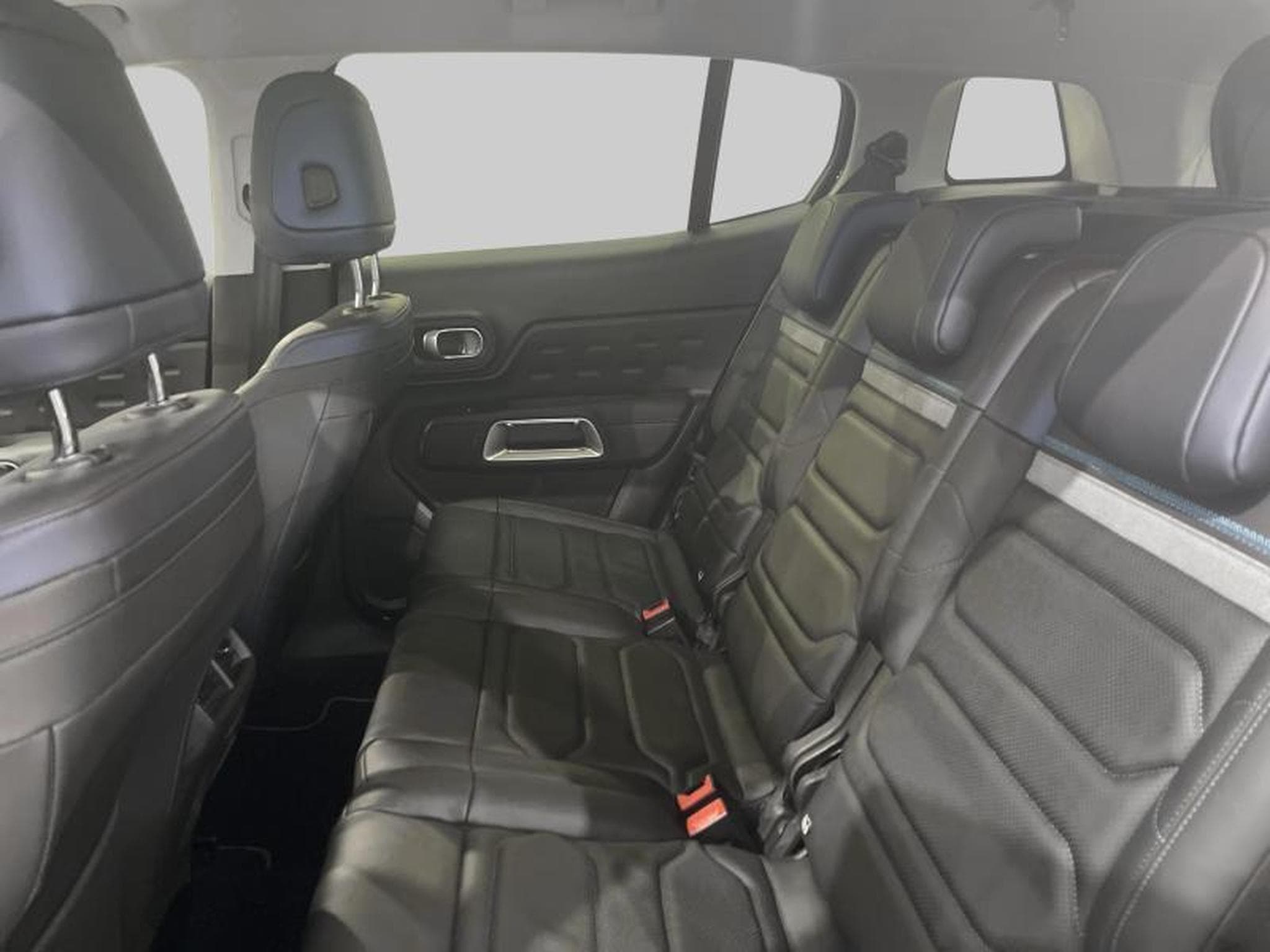 Citroen C5 Aircross Shine (2023) - Photo 12