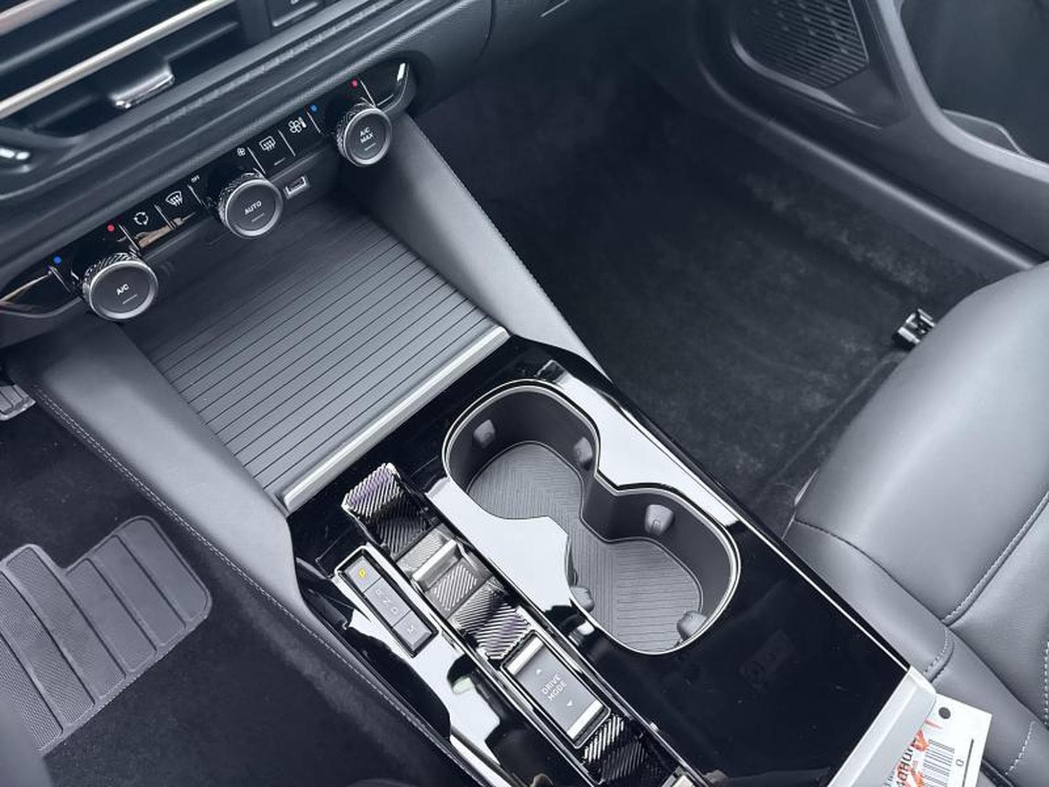 Citroen C5 X Shine (2023) - Photo 19