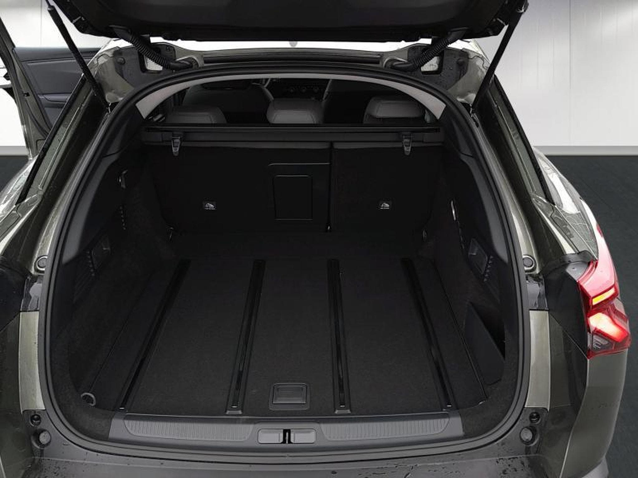 Citroen C5 X Shine (2023) - Photo 20