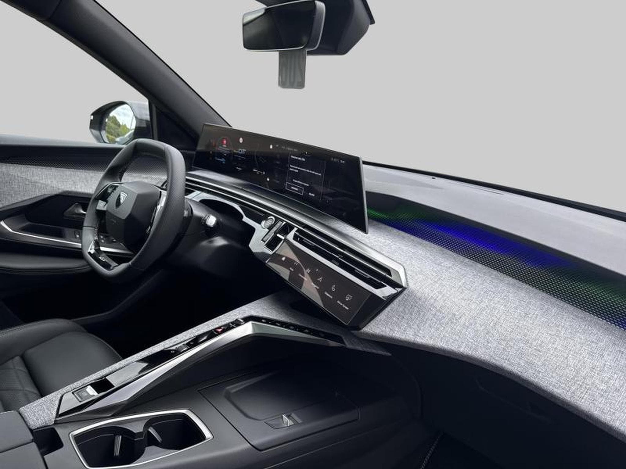 Peugeot 5008 III & e- GT (2025) - Photo 9