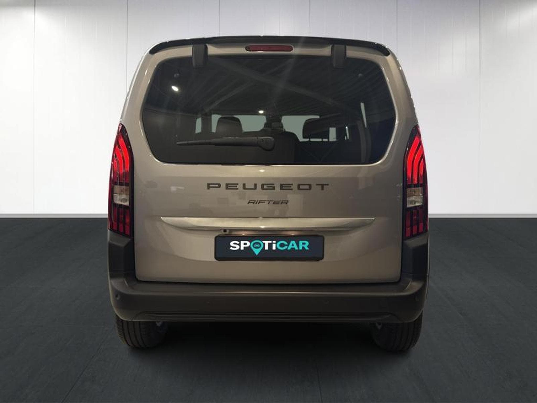 Peugeot Rifter Allure (2025) - Photo 5