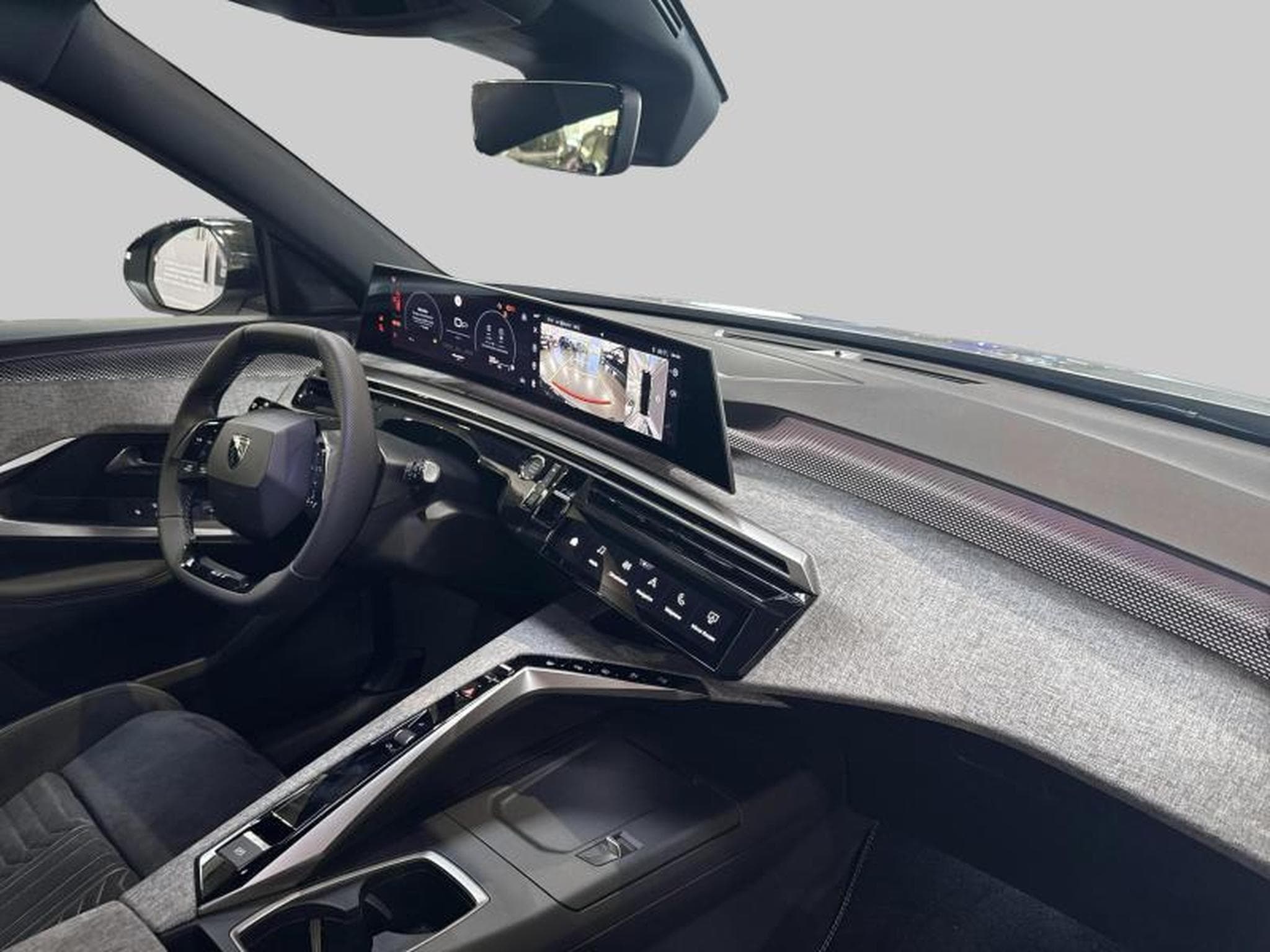 Peugeot 5008 GT Hybrid 145 e-DCS6 (2025) - Photo 9