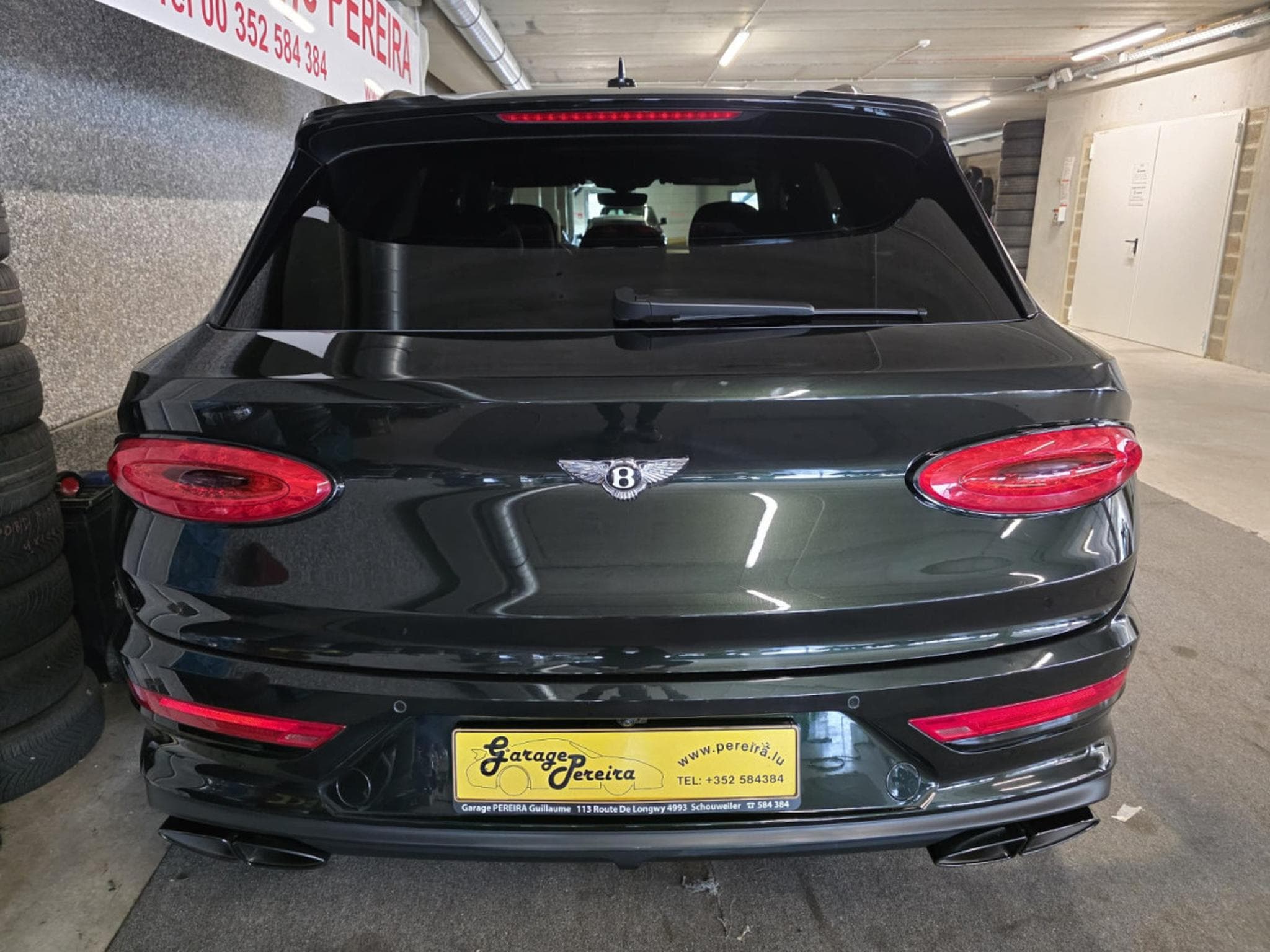 Bentley Bentayga Bentayga 4.0 V8 4WD PANO CUIR COC SOFTCLOSE (2023) - Photo 4